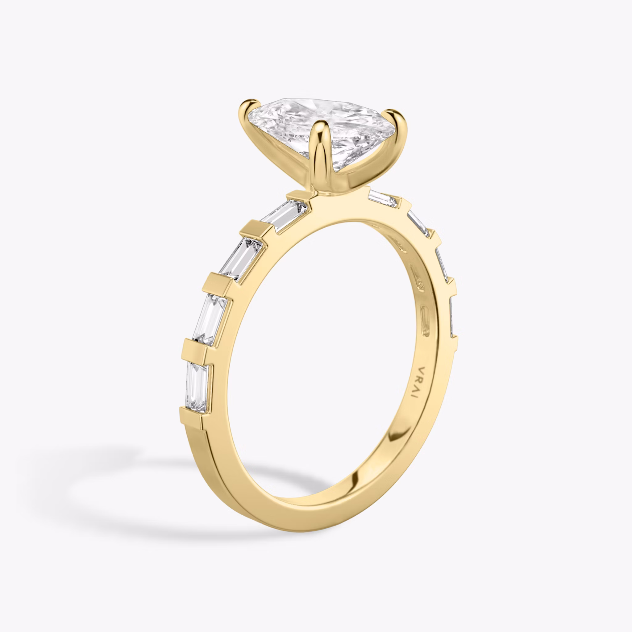 The Baguette Bar | Pear | 18k | Yellow Gold | bandAccent: Pavé | diamondOrientation: vertical | caratWeight: other