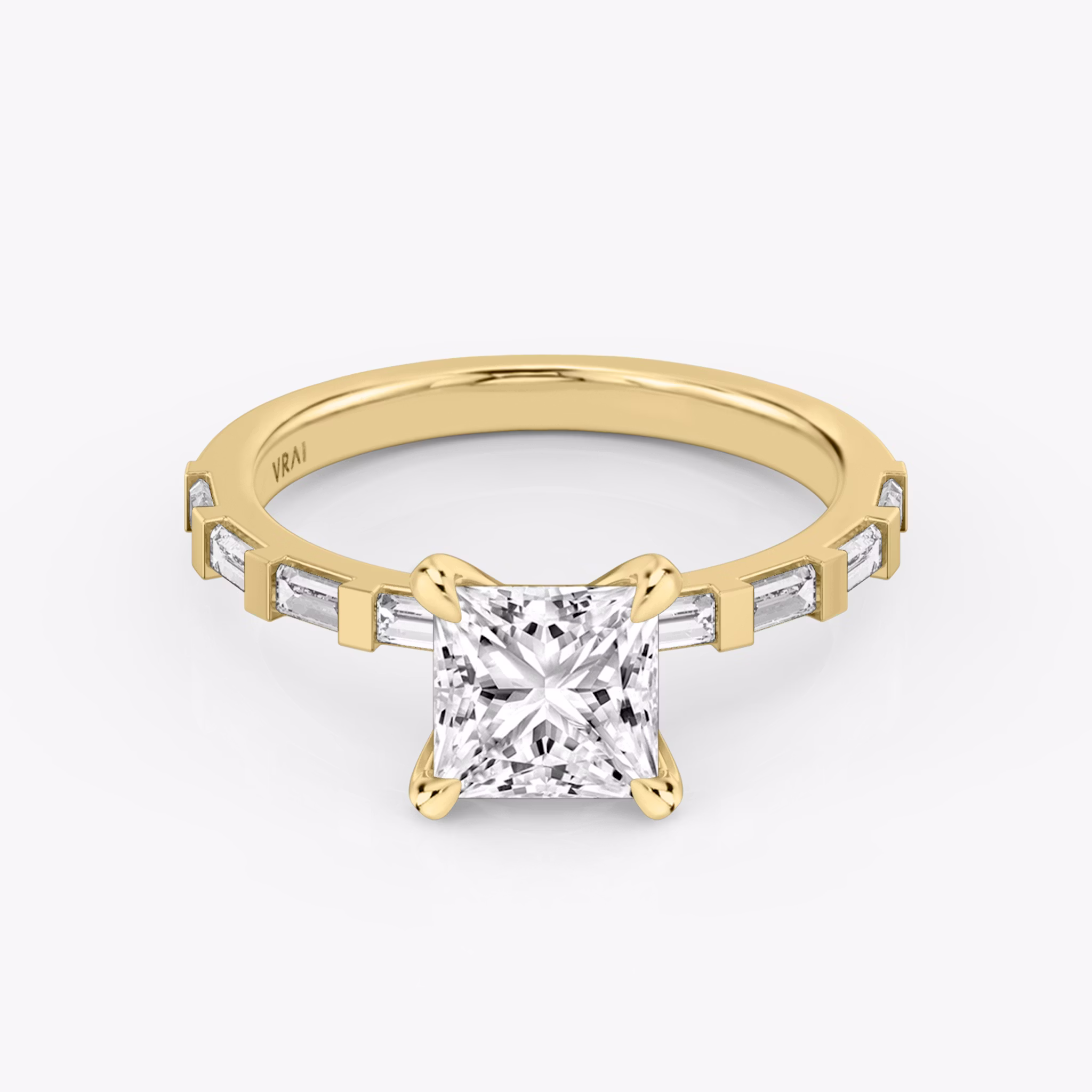 The Baguette Bar | Princess | 18k | Yellow Gold | bandAccent: Pavé | diamondOrientation: vertical | caratWeight: other