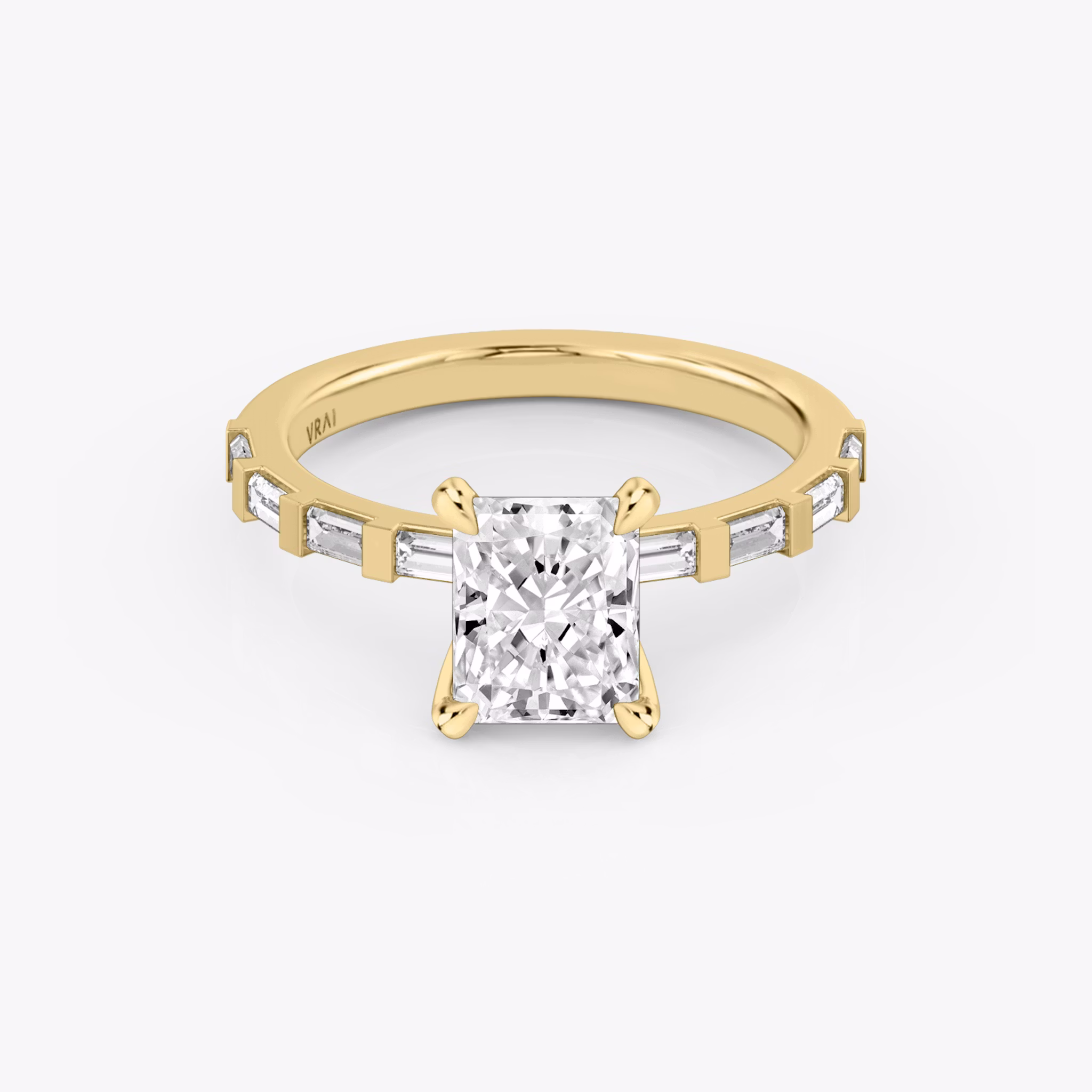 The Baguette Bar | Radiant | 18k | Yellow Gold | bandAccent: Pavé | diamondOrientation: vertical | caratWeight: other