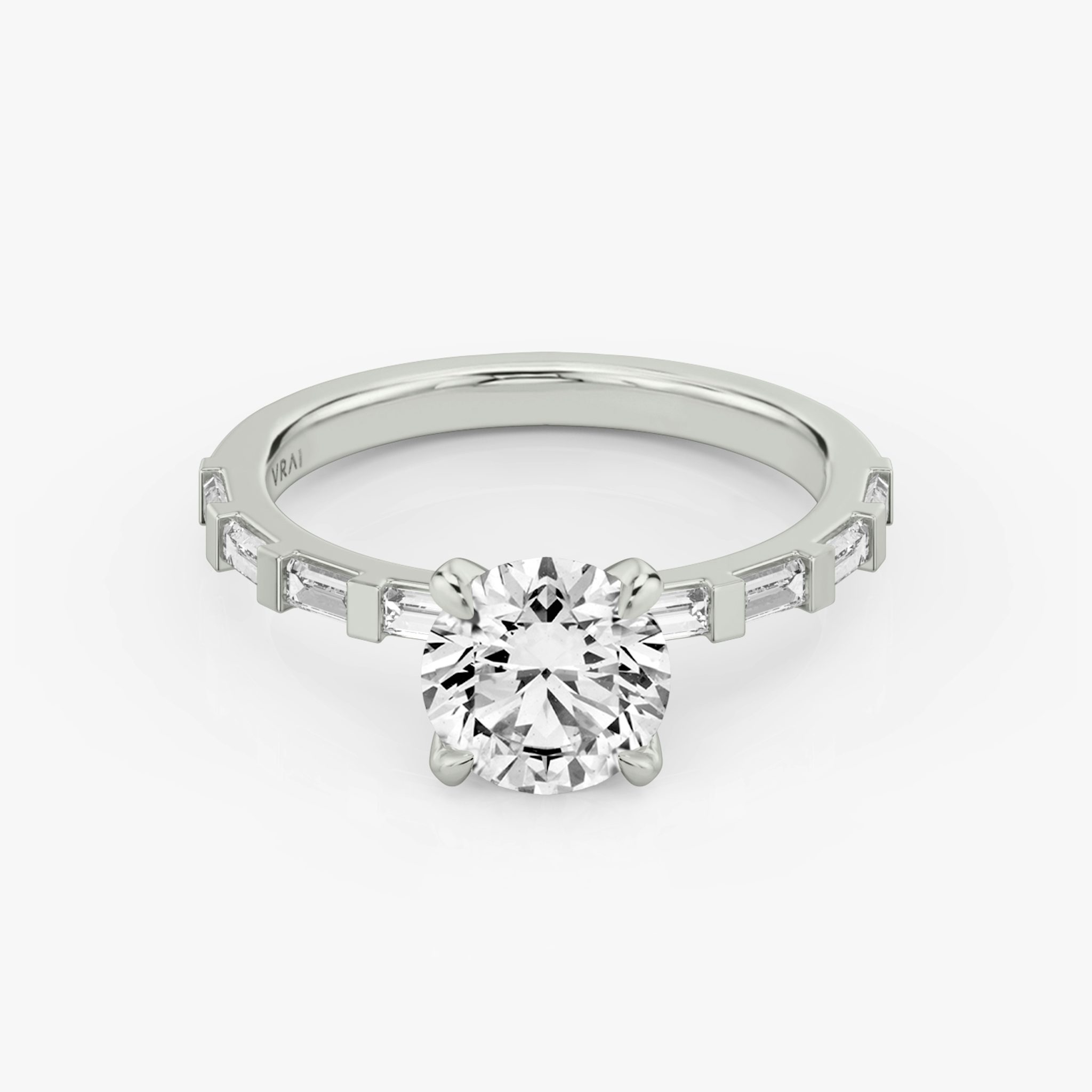 The Baguette Bar | Round Brilliant | Platinum | bandAccent: Pavé | caratWeight: other | diamondOrientation: vertical