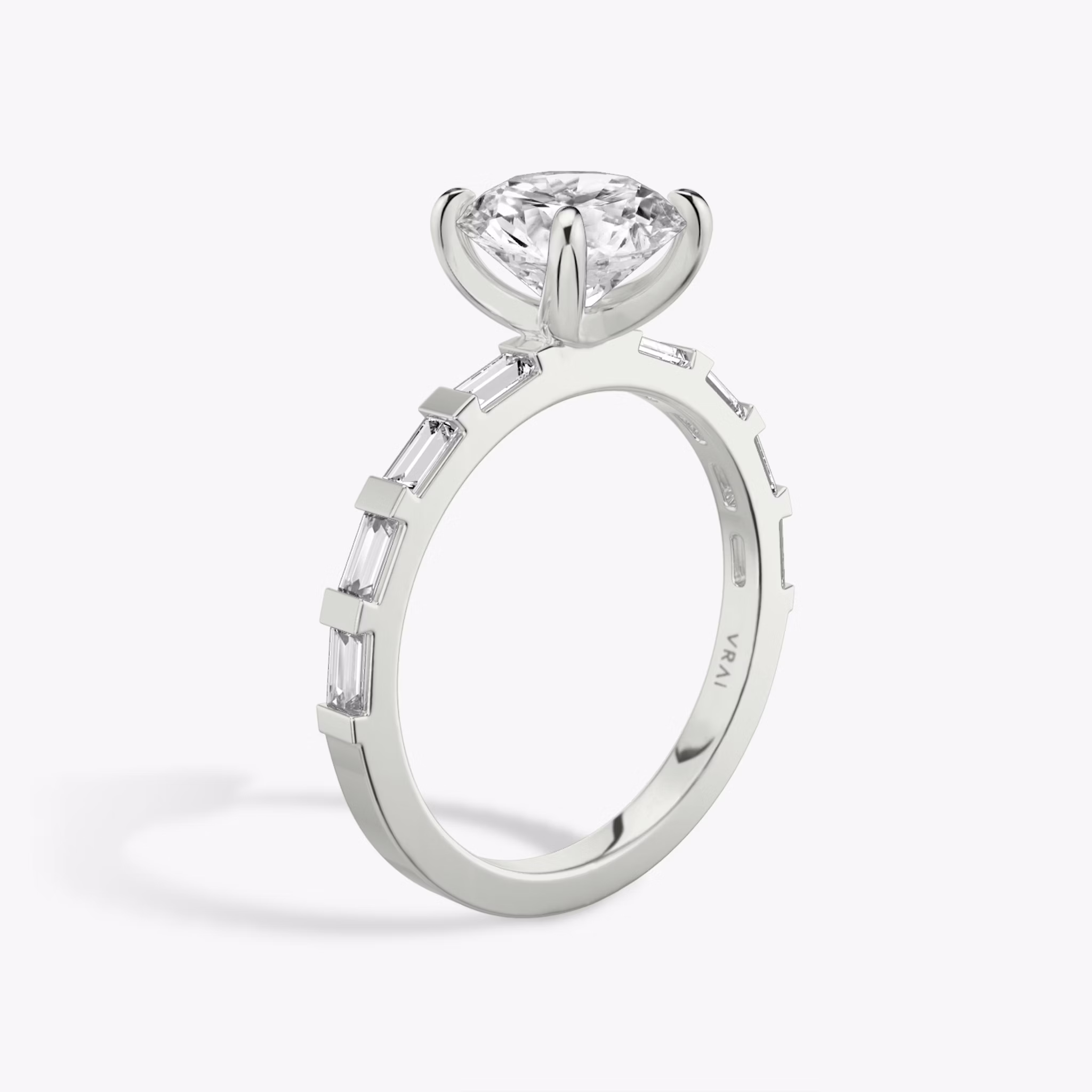 The Baguette Bar | Round Brilliant | Platinum | bandAccent: Pavé | caratWeight: other | diamondOrientation: vertical