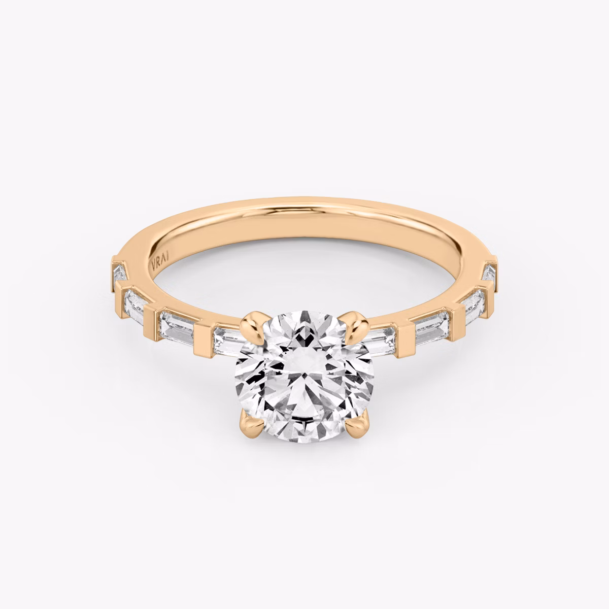 Anillo de compromiso Baguette Bar | Brillante | 14k | Oro rosa | bandAccent: Pavé | caratWeight: 1.5ct | diamondOrientation: vertical