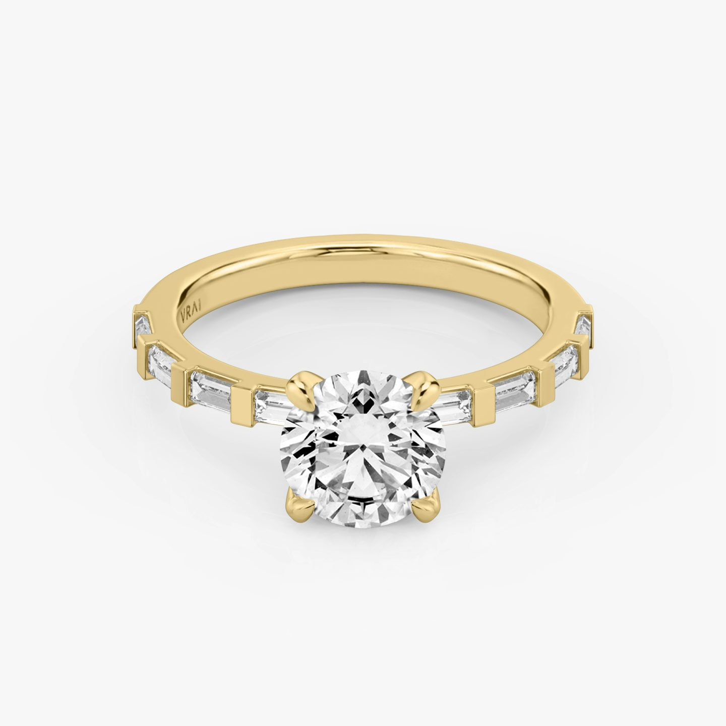The Baguette Bar | Round Brilliant | 18k | Yellow Gold | bandAccent: Pavé | caratWeight: 1.5ct | diamondOrientation: vertical
