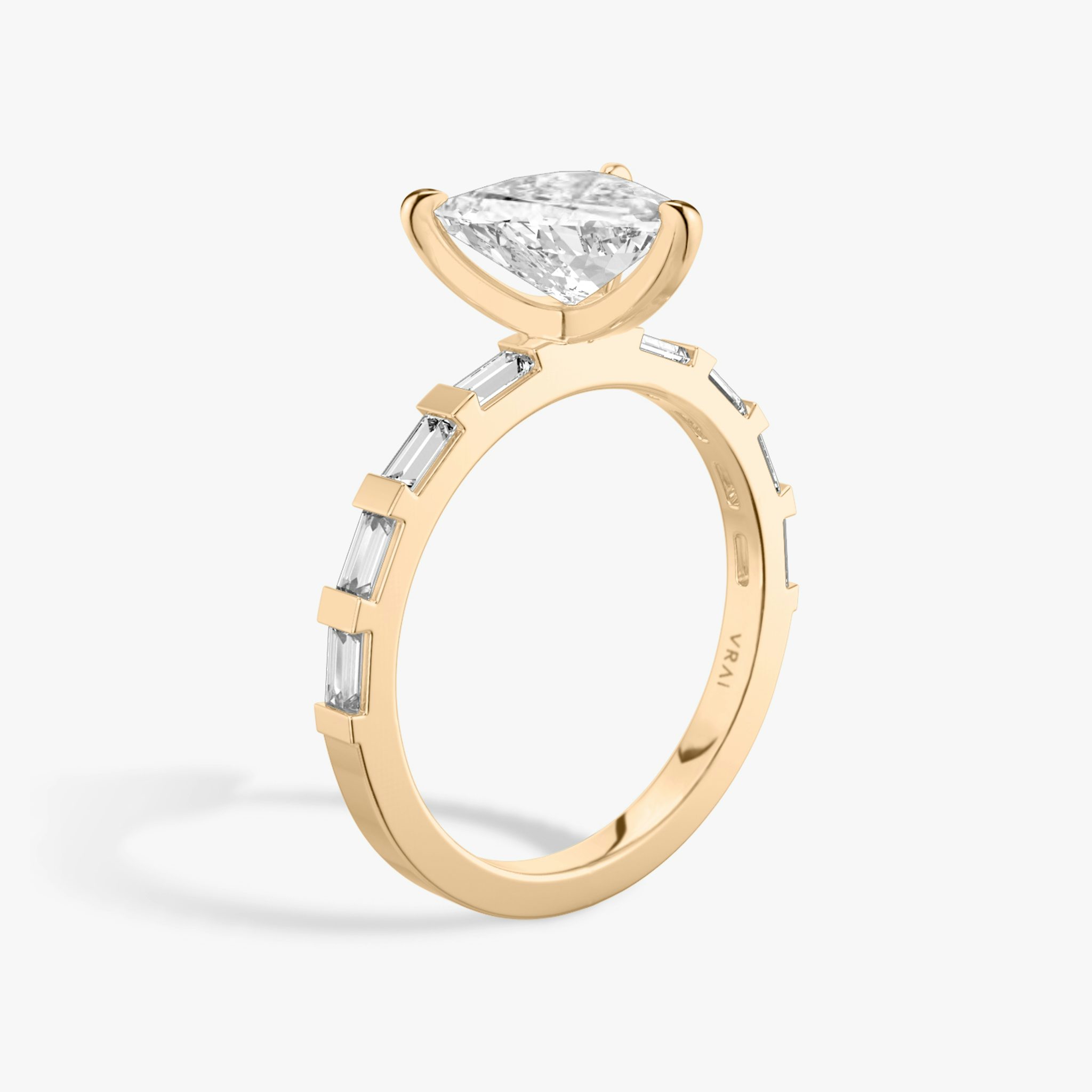 The Baguette Bar | Trillion | 14k | Rose Gold | bandAccent: Pavé | diamondOrientation: vertical | caratWeight: other