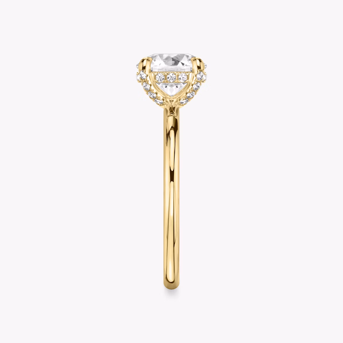 Classic Hidden Halo | Rund | 18k | Gelbgold | bandAccent: Ohne Pavé-Besatz | bandWidth: standard | caratWeight: 2.0ct | prongStyle: Mit Pavé-Besatz | diamondOrientation: vertical
