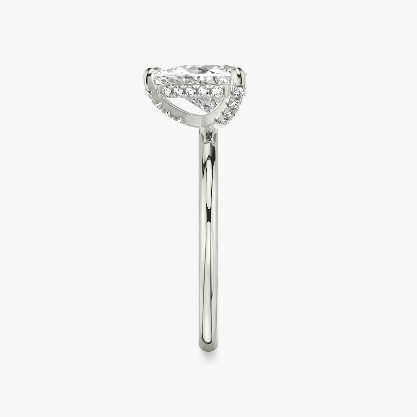 Classic Hidden Halo | Trillant | Platin | bandAccent: Ohne Pavé-Besatz | bandWidth: standard | prongStyle: Mit Pavé-Besatz | diamondOrientation: vertical | caratWeight: other