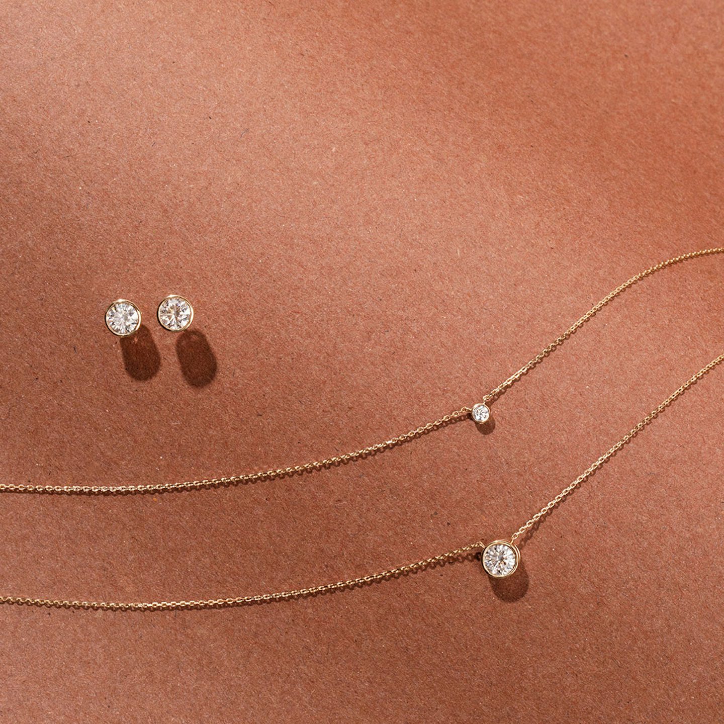 Bezel Solitaire Stud | Round Brilliant | 14k | Rose Gold | caratWeight: 0.75ct