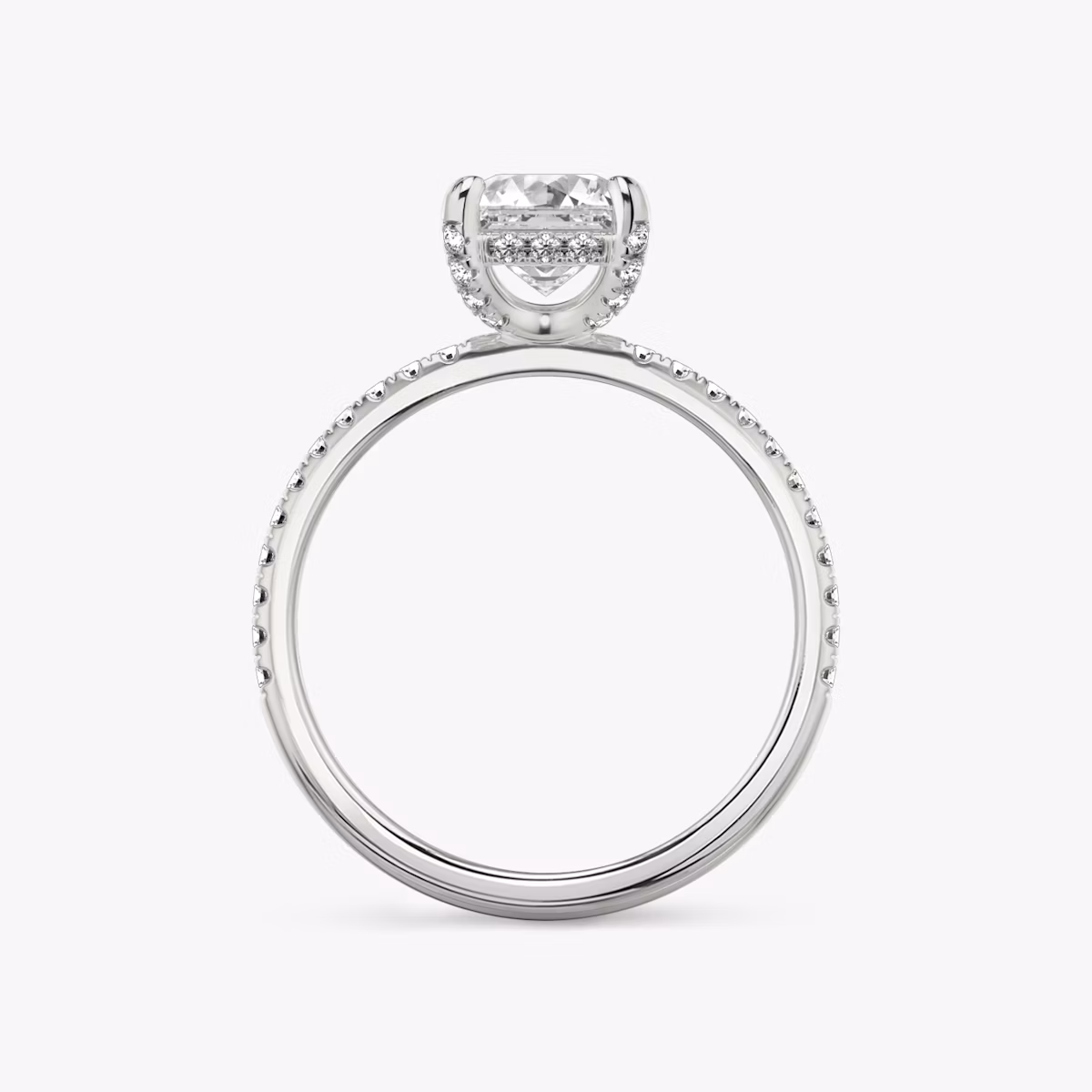 Anillo de compromiso Classic Hidden Halo | Asscher | Platino | bandAccent: Pavé | bandWidth: standard | prongStyle: Pavé | diamondOrientation: vertical | caratWeight: other