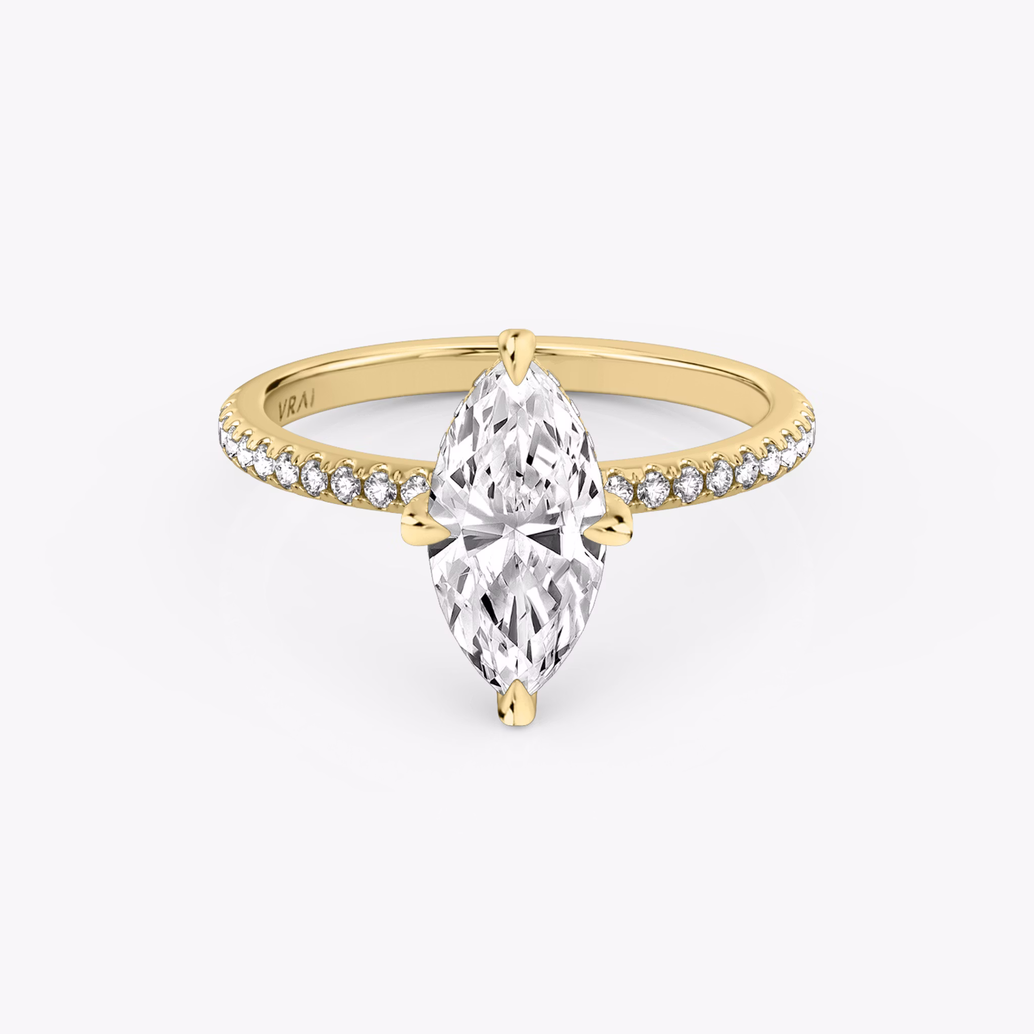 Anillo de compromiso Classic Hidden Halo | Marquise | 18k | Oro amarillo | bandAccent: Pavé | bandWidth: standard | prongStyle: Pavé | diamondOrientation: vertical | caratWeight: other