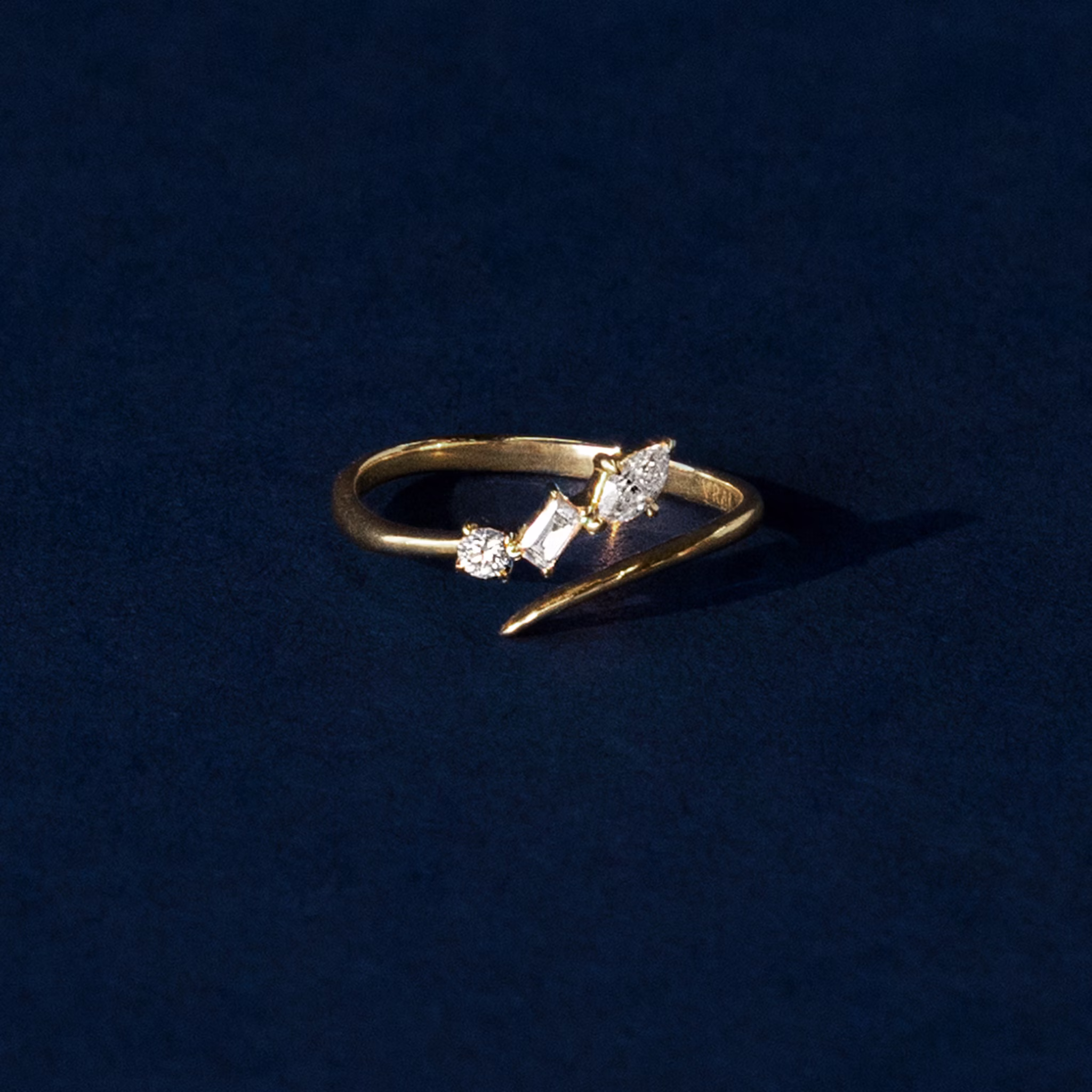 Orion Ring | Round Brilliant, Baguette and Marquise | 14k | Yellow Gold