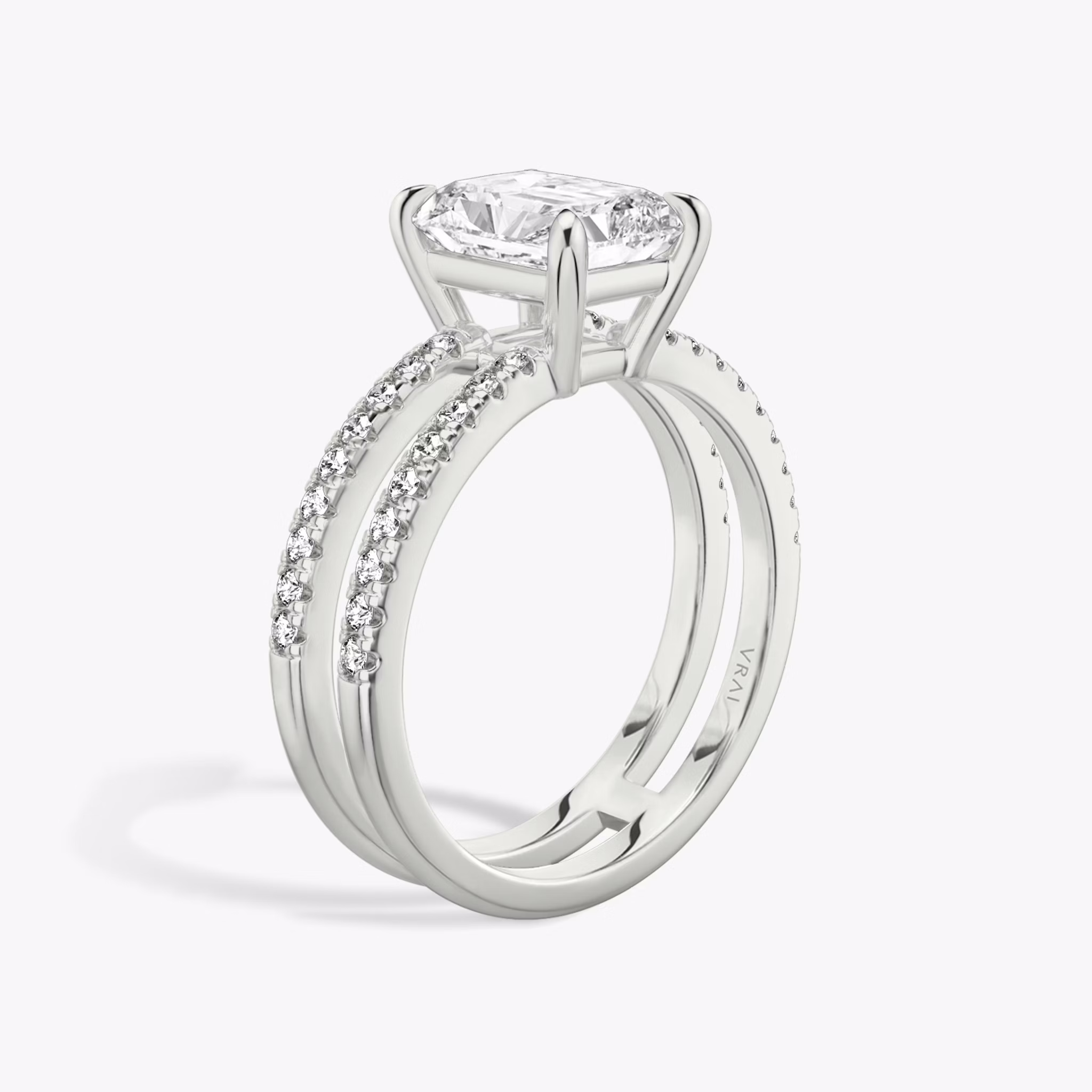 The Double Band | Radiant | 18k | White Gold | bandAccent: Pavé | bandStoneShape: Round Brilliant | diamondOrientation: vertical | caratWeight: other