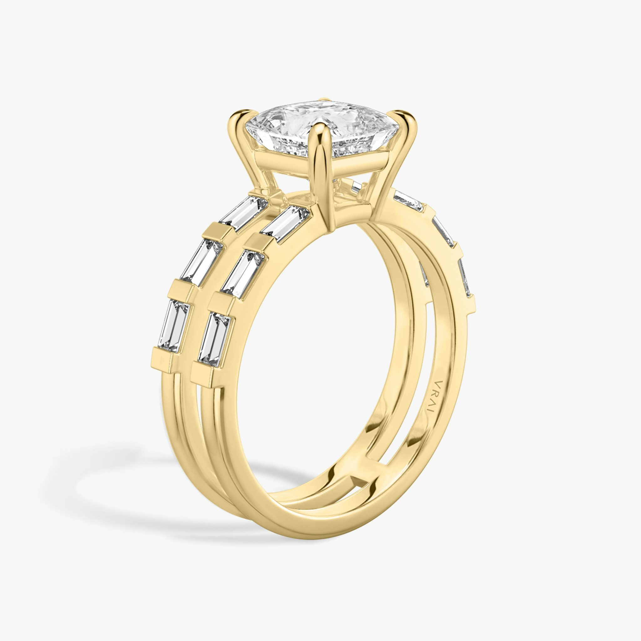 The Double Band | Princess | 18k | Yellow Gold | bandAccent: Pavé | bandStoneShape: Baguette | diamondOrientation: vertical | caratWeight: other