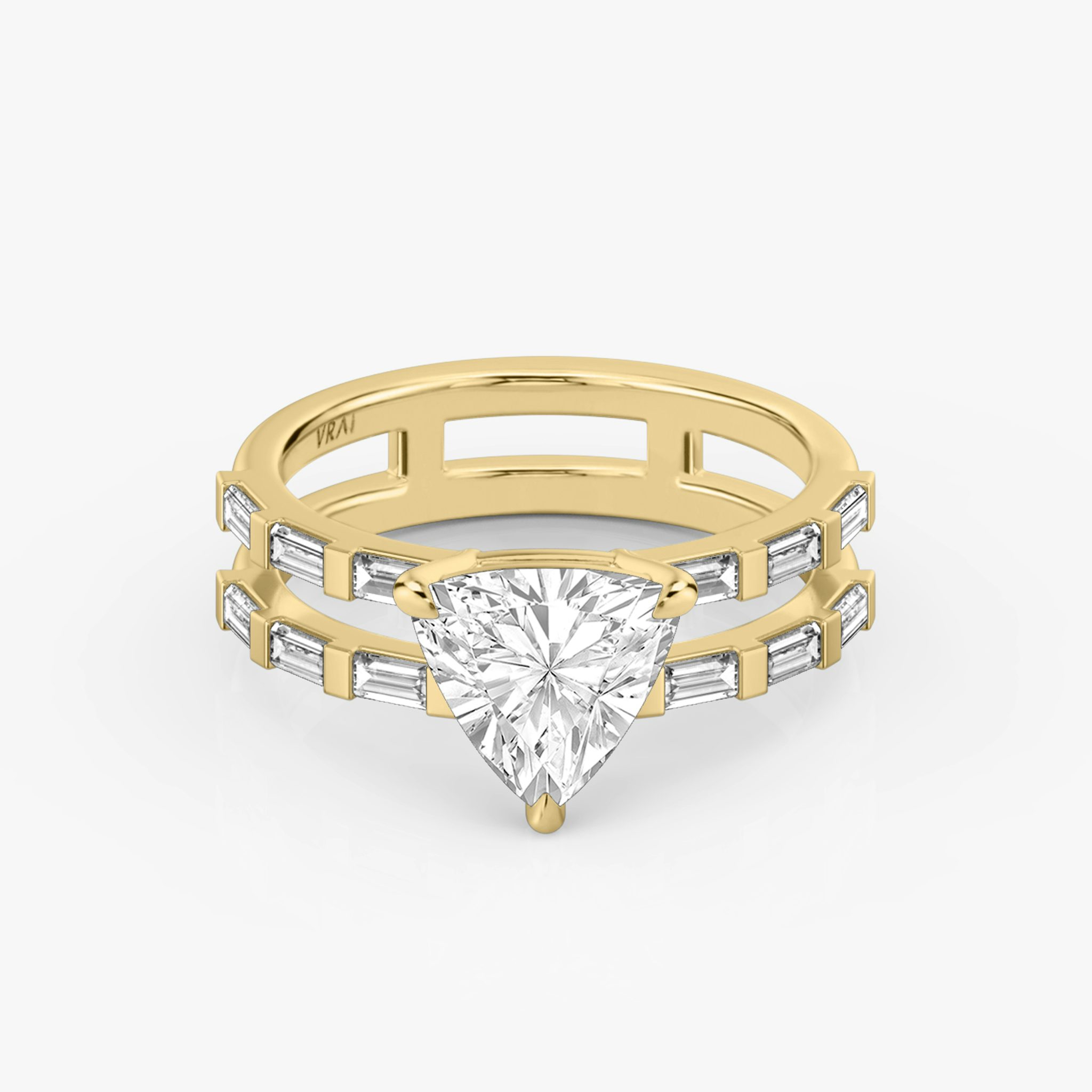 The Double Band | Trillion | 18k | Yellow Gold | bandAccent: Pavé | bandStoneShape: Baguette | diamondOrientation: vertical | caratWeight: other
