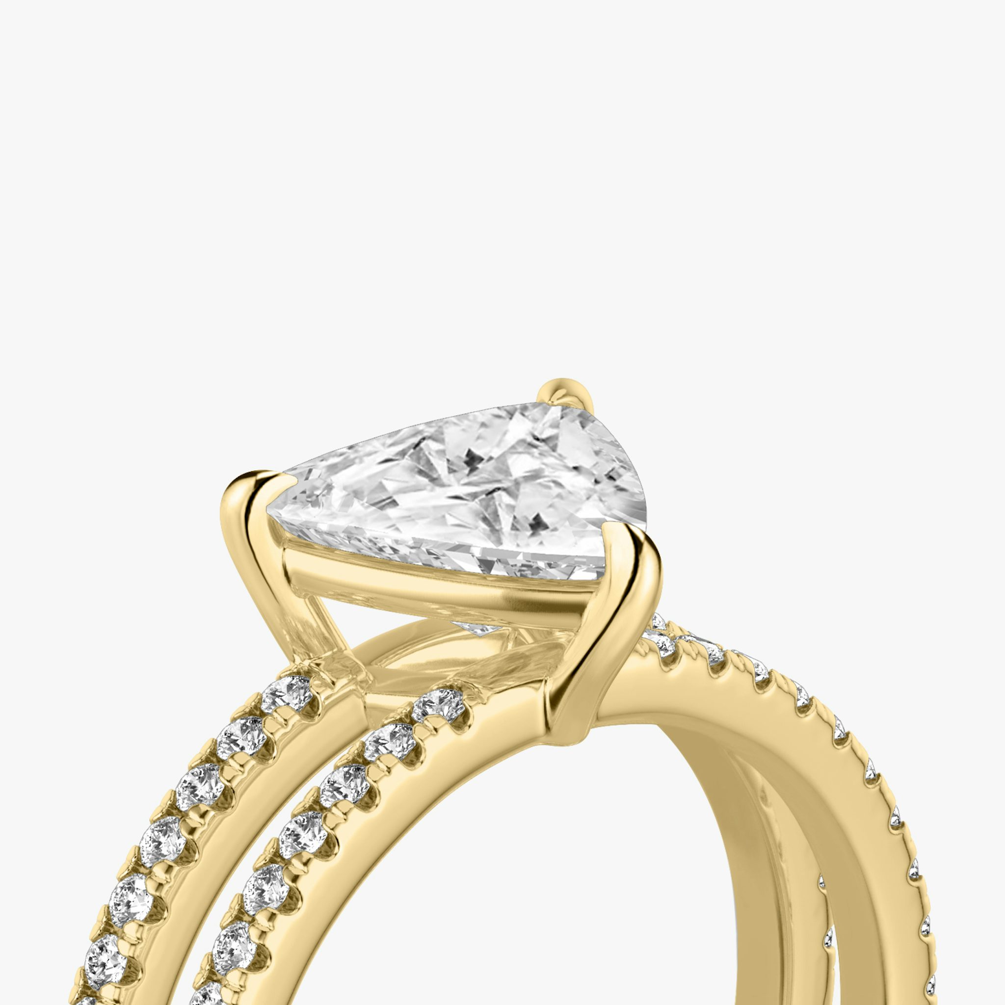 The Double Band | Trillion | 18k | Yellow Gold | bandAccent: Pavé | bandStoneShape: Round Brilliant | diamondOrientation: vertical | caratWeight: other