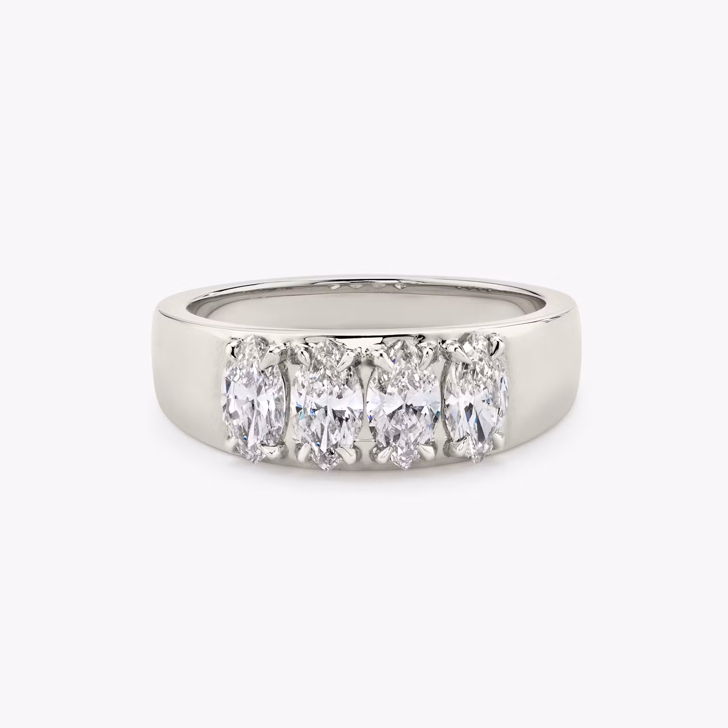 VRAI Tetrad Ring Marquise | White Gold