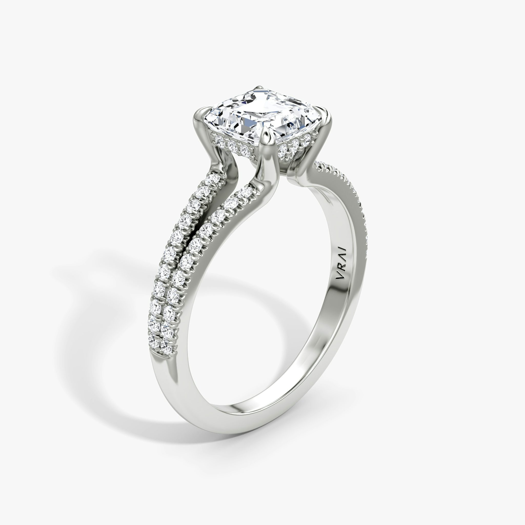 The Floating Split Band | Asscher | Platinum | bandAccent: Pavé | diamondOrientation: vertical | caratWeight: other