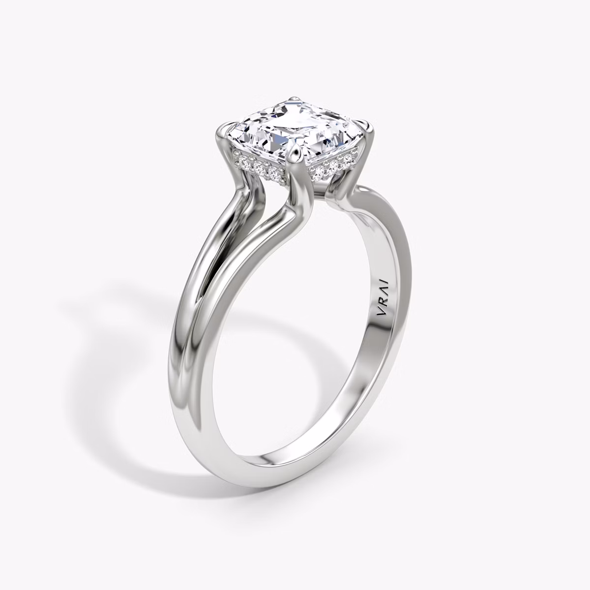 The Floating Split Band | Asscher | 18k | White Gold | bandAccent: Plain | diamondOrientation: vertical | caratWeight: other