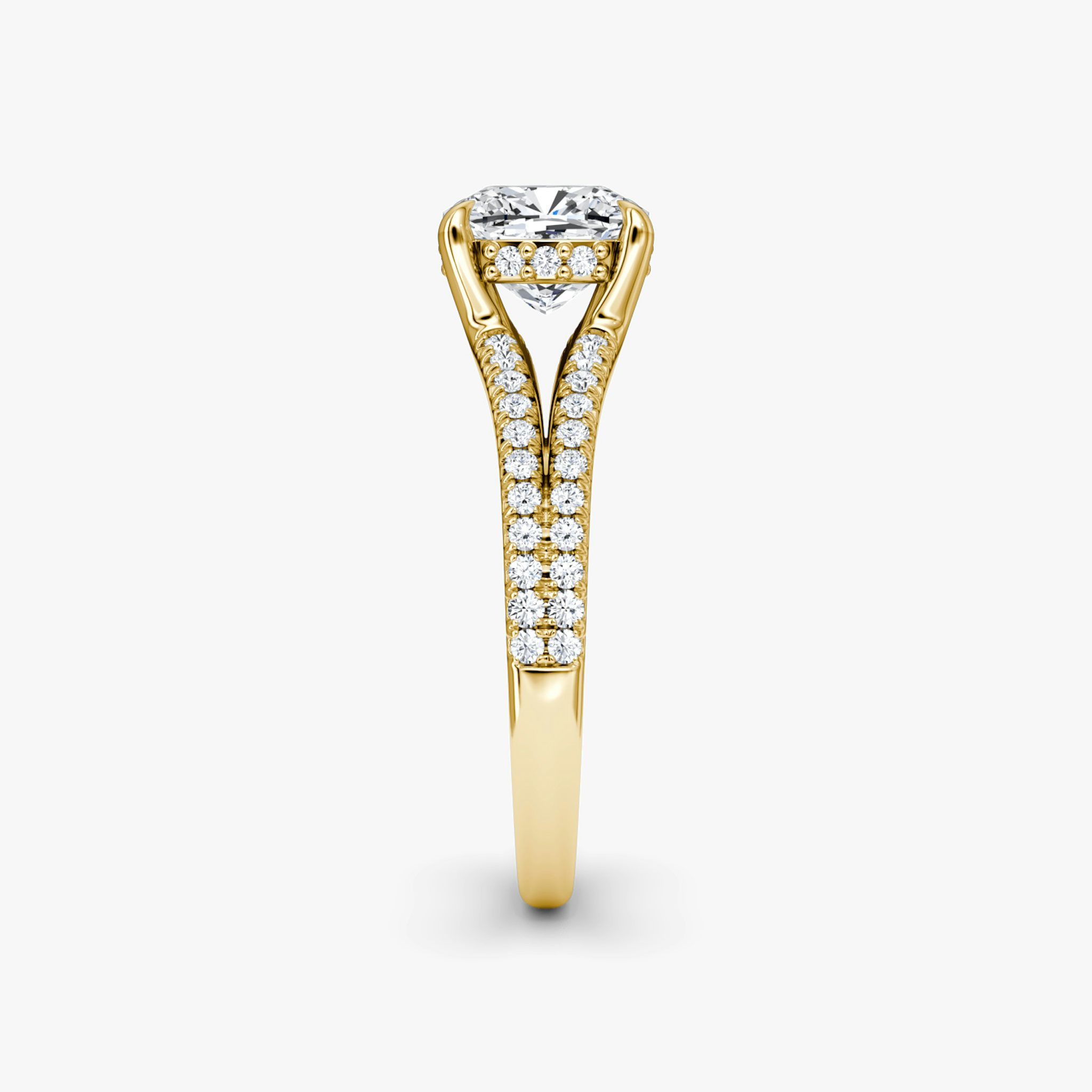 The Floating Split Band | Cushion | 18k | Yellow Gold | bandAccent: Pavé | diamondOrientation: vertical | caratWeight: other