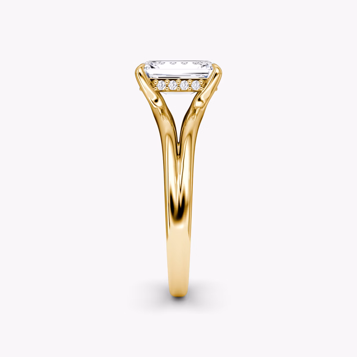 The Floating Split Band | Emerald | 18k | Yellow Gold | bandAccent: Plain | diamondOrientation: vertical | caratWeight: other