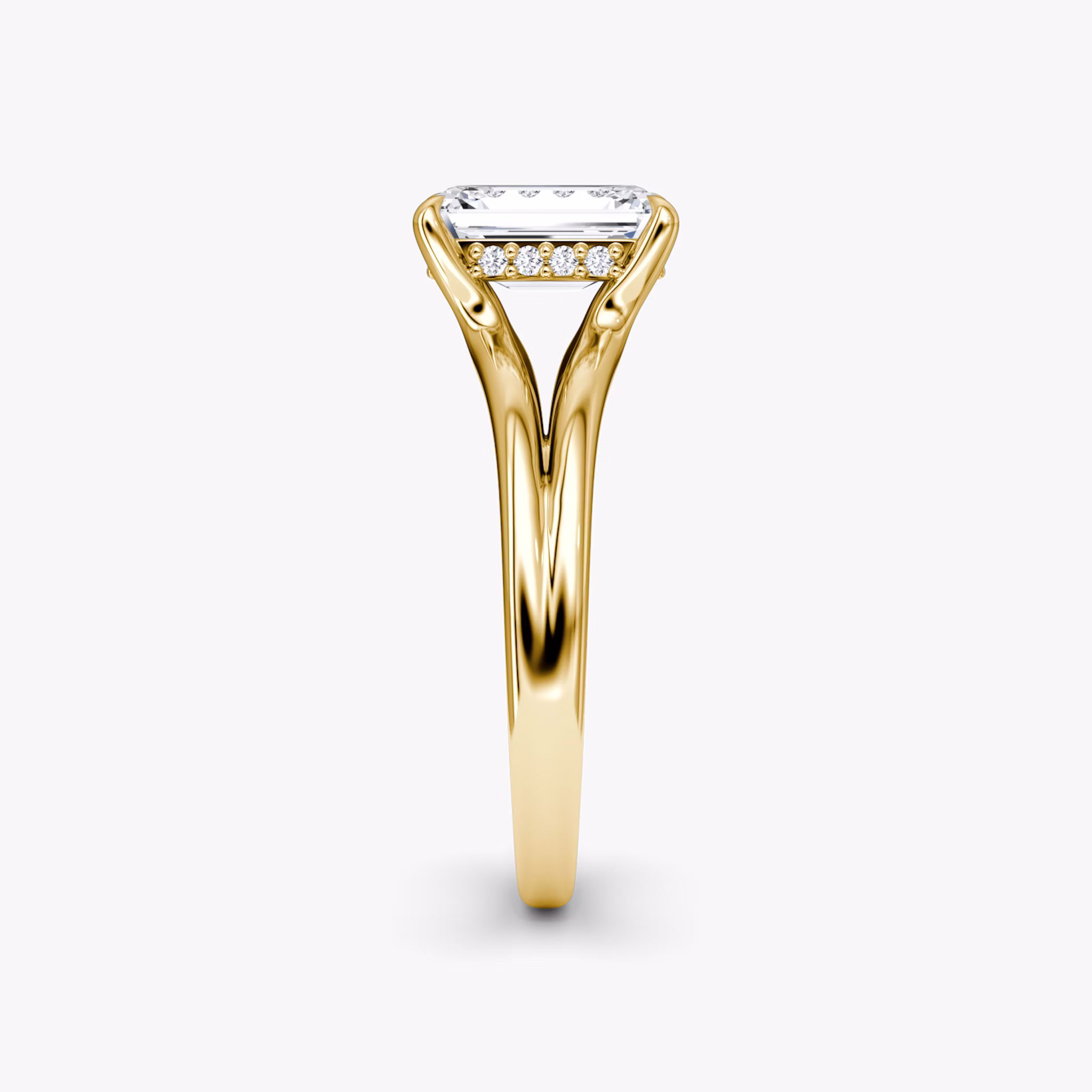 The Floating Split Band | Emerald | 18k | Yellow Gold | bandAccent: Plain | diamondOrientation: vertical | caratWeight: other