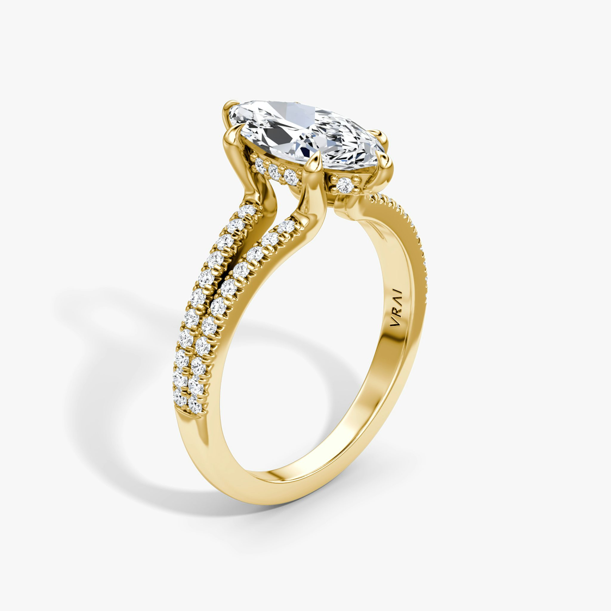 The Floating Split Band | Marquise | 18k | Yellow Gold | bandAccent: Pavé | diamondOrientation: vertical | caratWeight: other
