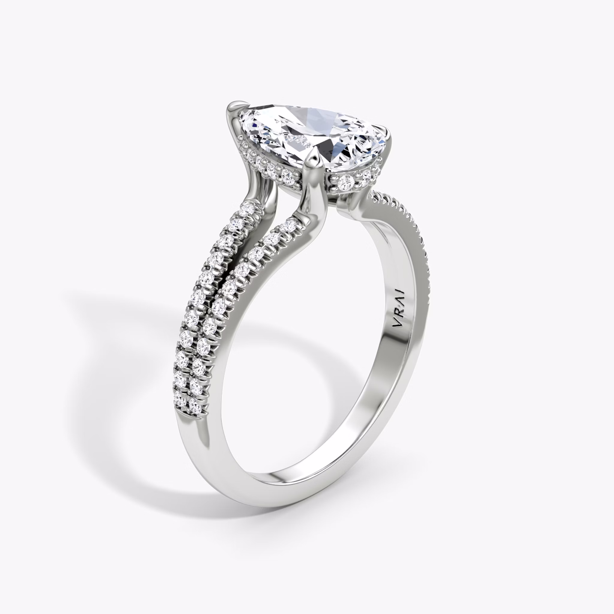 The Floating Split Band | Pear | 18k | White Gold | bandAccent: Pavé | diamondOrientation: vertical | caratWeight: other