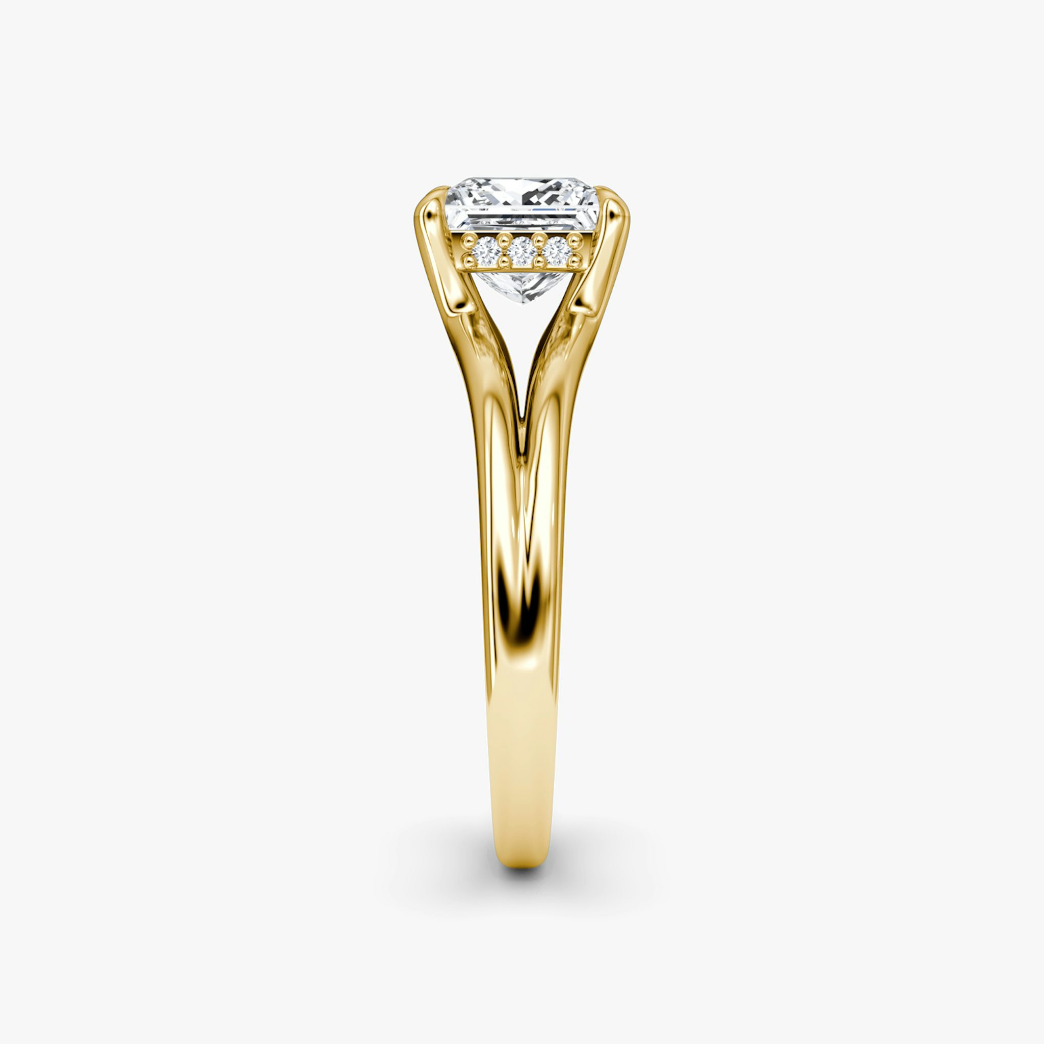 The Floating Split Band | Princess | 18k | Yellow Gold | bandAccent: Plain | diamondOrientation: vertical | caratWeight: other