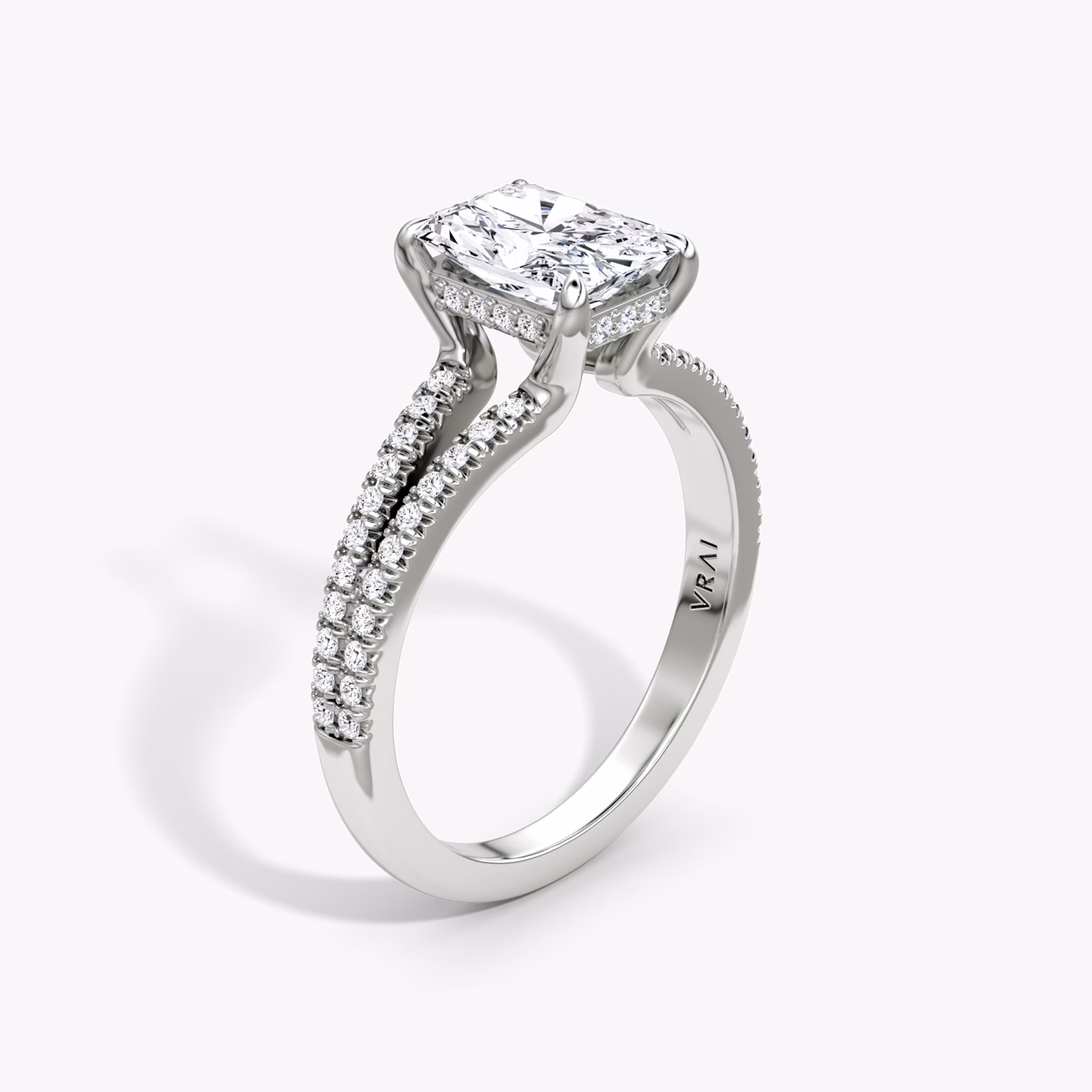 The Floating Split Band | Radiant | 18k | White Gold | bandAccent: Pavé | diamondOrientation: vertical | caratWeight: other