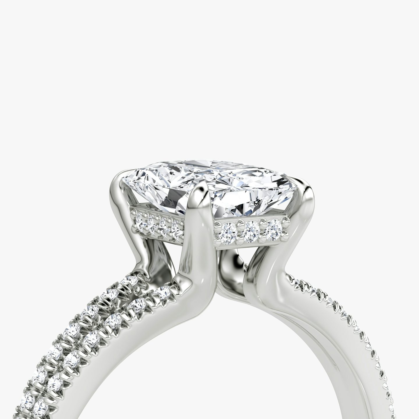 Anillo de compromiso Floating Split Band | Radiante | 18k | Oro blanco | bandAccent: Pavé | diamondOrientation: vertical | caratWeight: other
