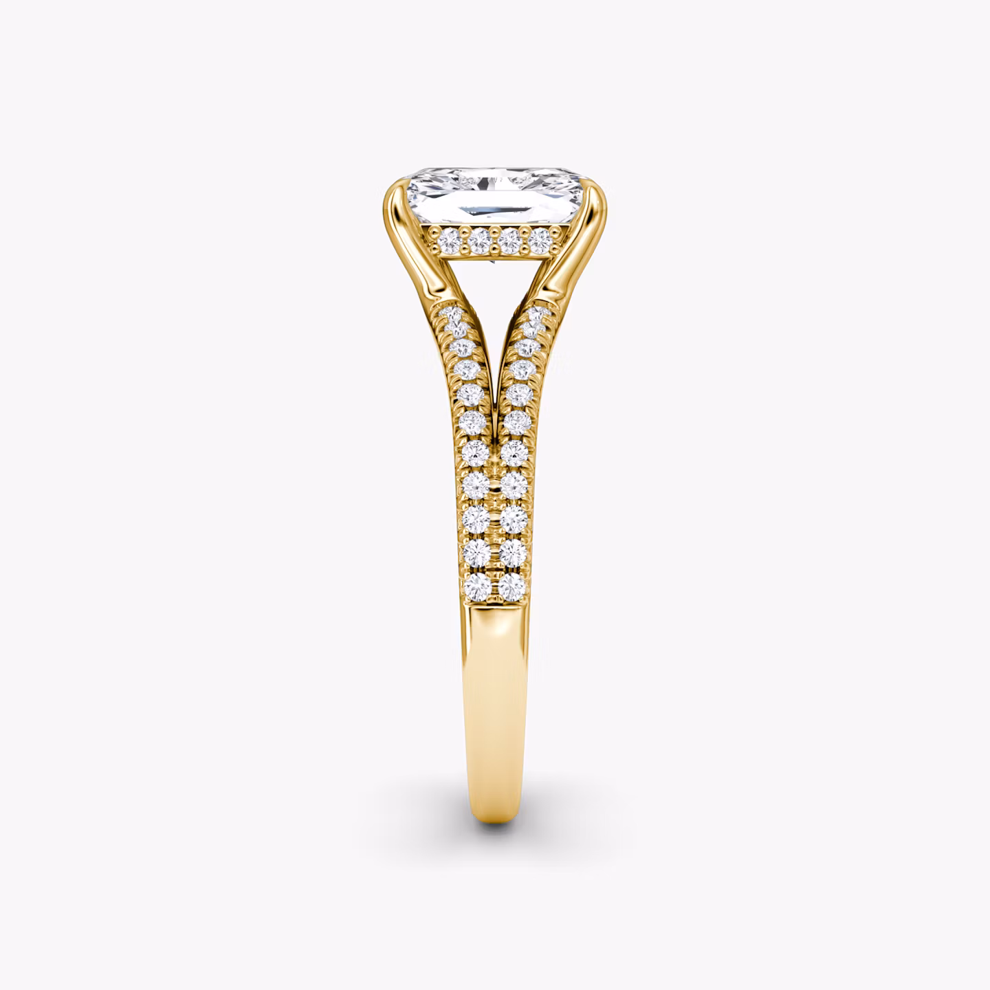 The Floating Split Band | Radiant | 18k | Yellow Gold | bandAccent: Pavé | diamondOrientation: vertical | caratWeight: other