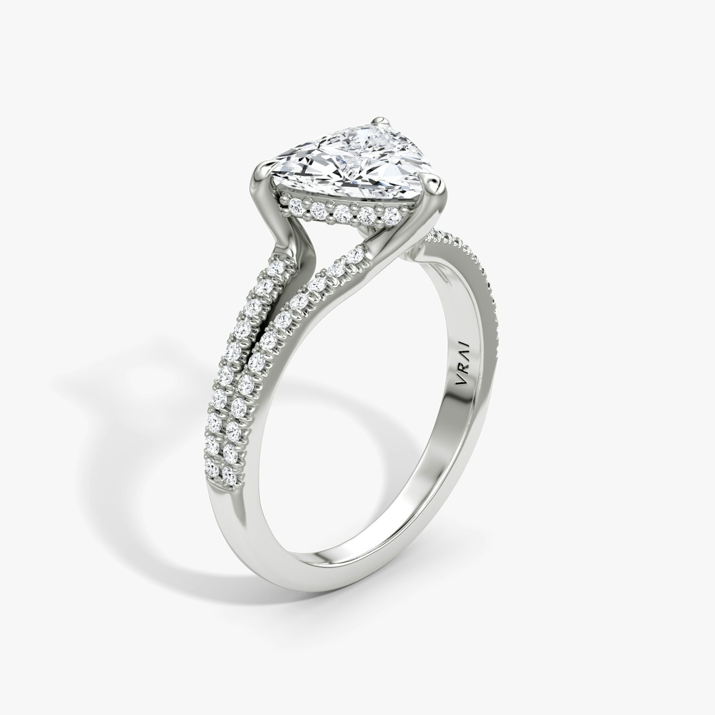 The Floating Split Band | Trillion | Platinum | bandAccent: Pavé | diamondOrientation: vertical | caratWeight: other
