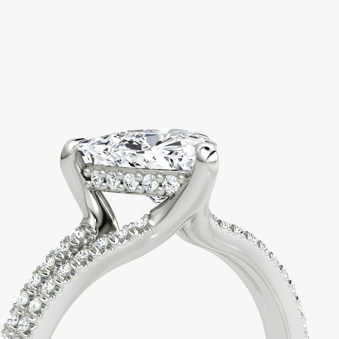 The Floating Split Band | Trillion | Platinum | bandAccent: Pavé | diamondOrientation: vertical | caratWeight: other