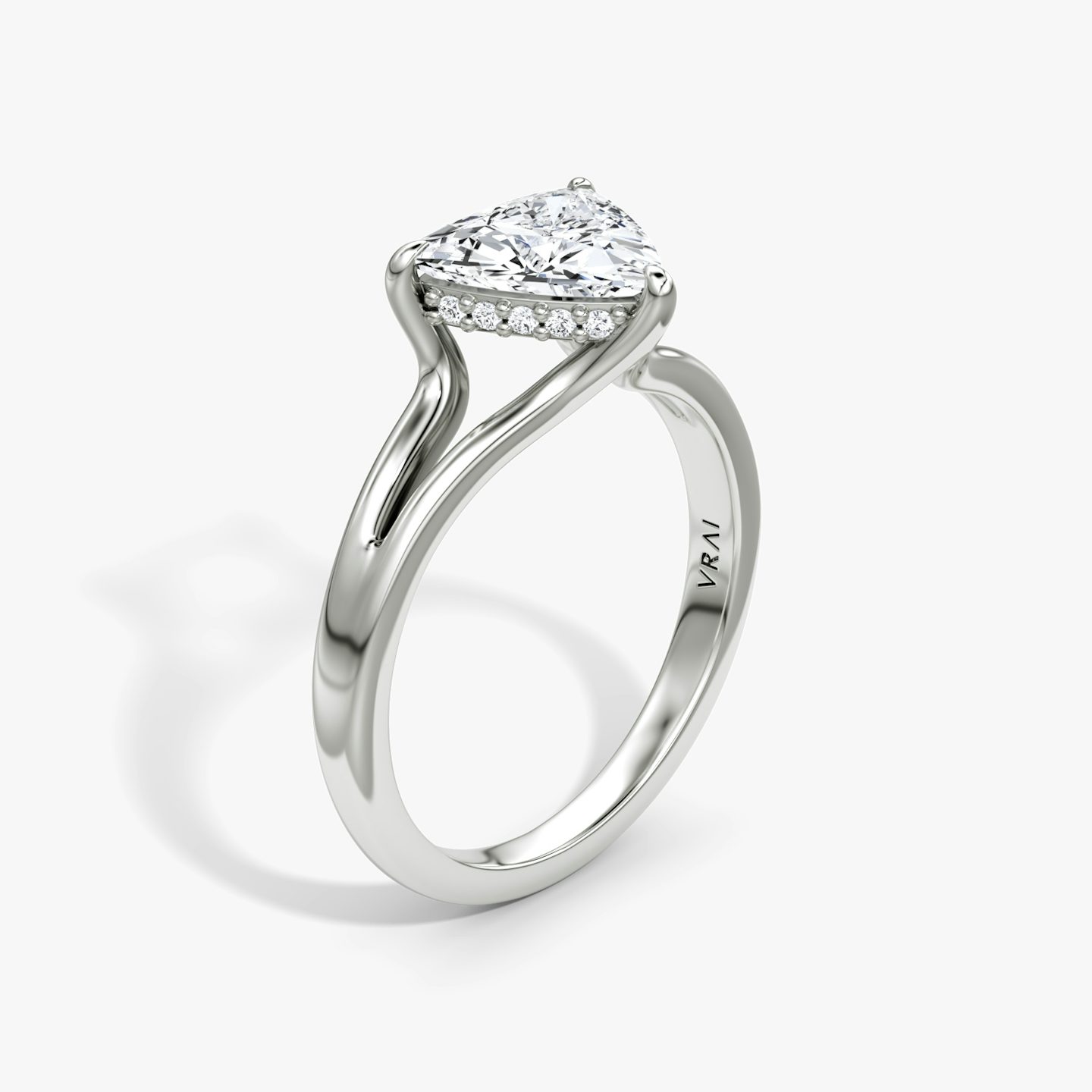 The Floating Split Band | Trillion | 18k | White Gold | bandAccent: Plain | diamondOrientation: vertical | caratWeight: other