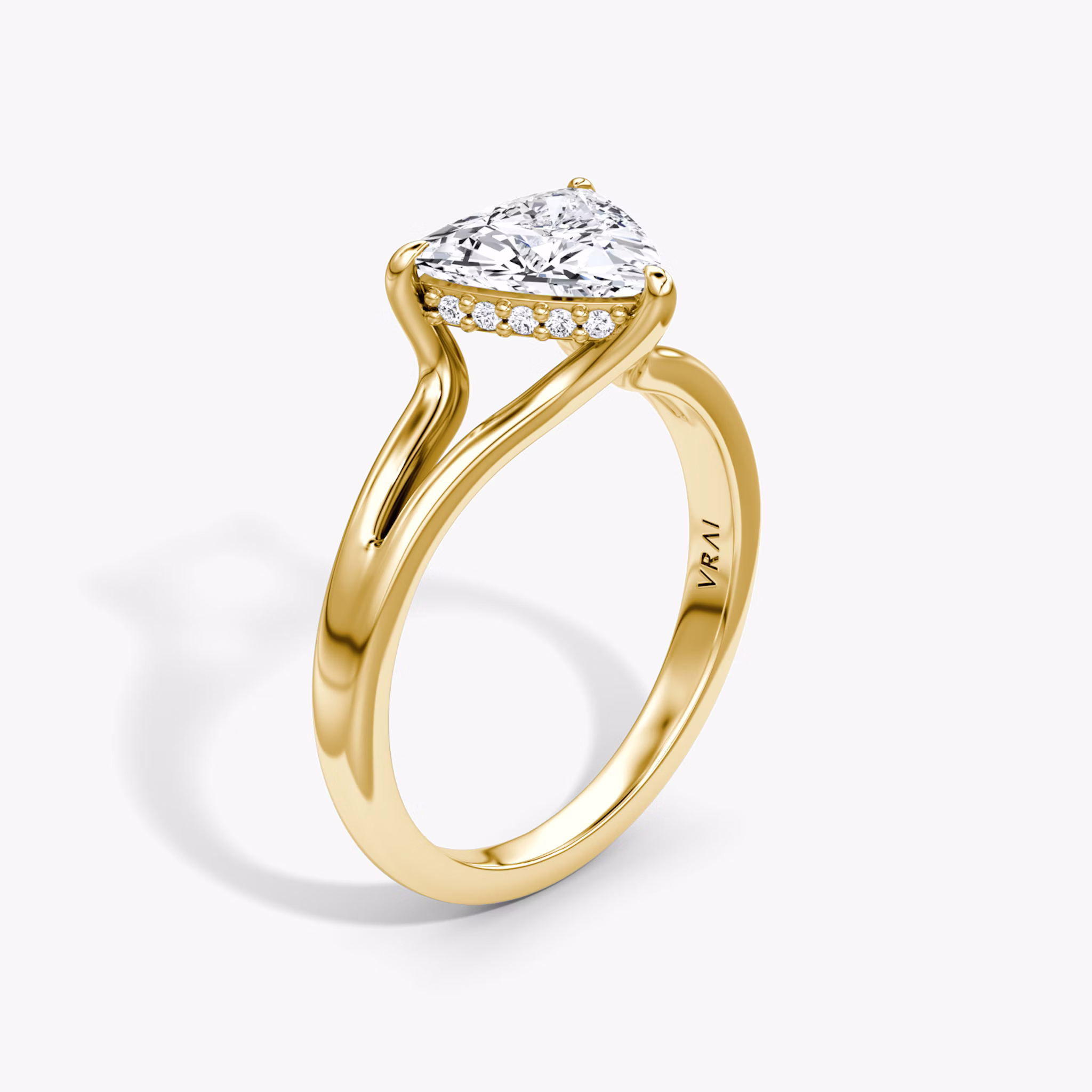 The Floating Split Band | Trillion | 18k | Yellow Gold | bandAccent: Plain | diamondOrientation: vertical | caratWeight: other