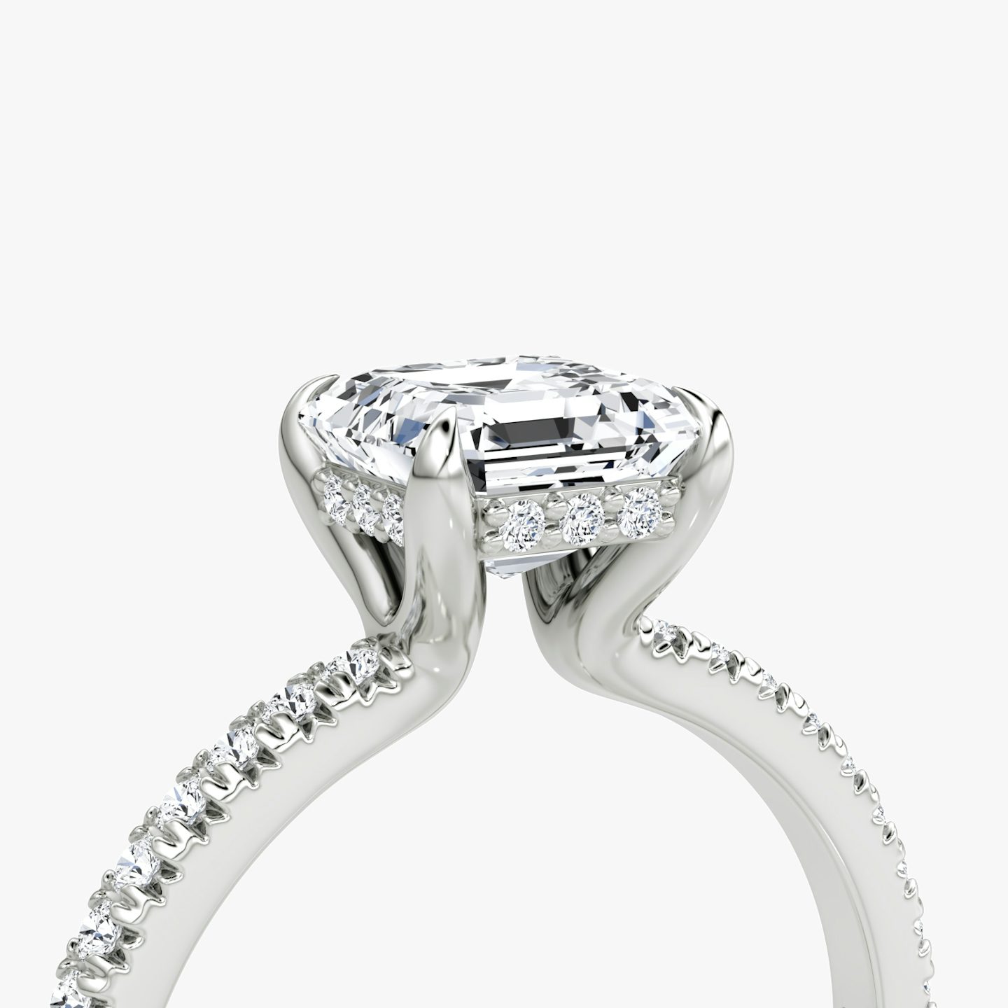 Floating Solitaire | Asscher | Platin | bandAccent: Mit Pavé-Besatz | diamondOrientation: vertical | caratWeight: other