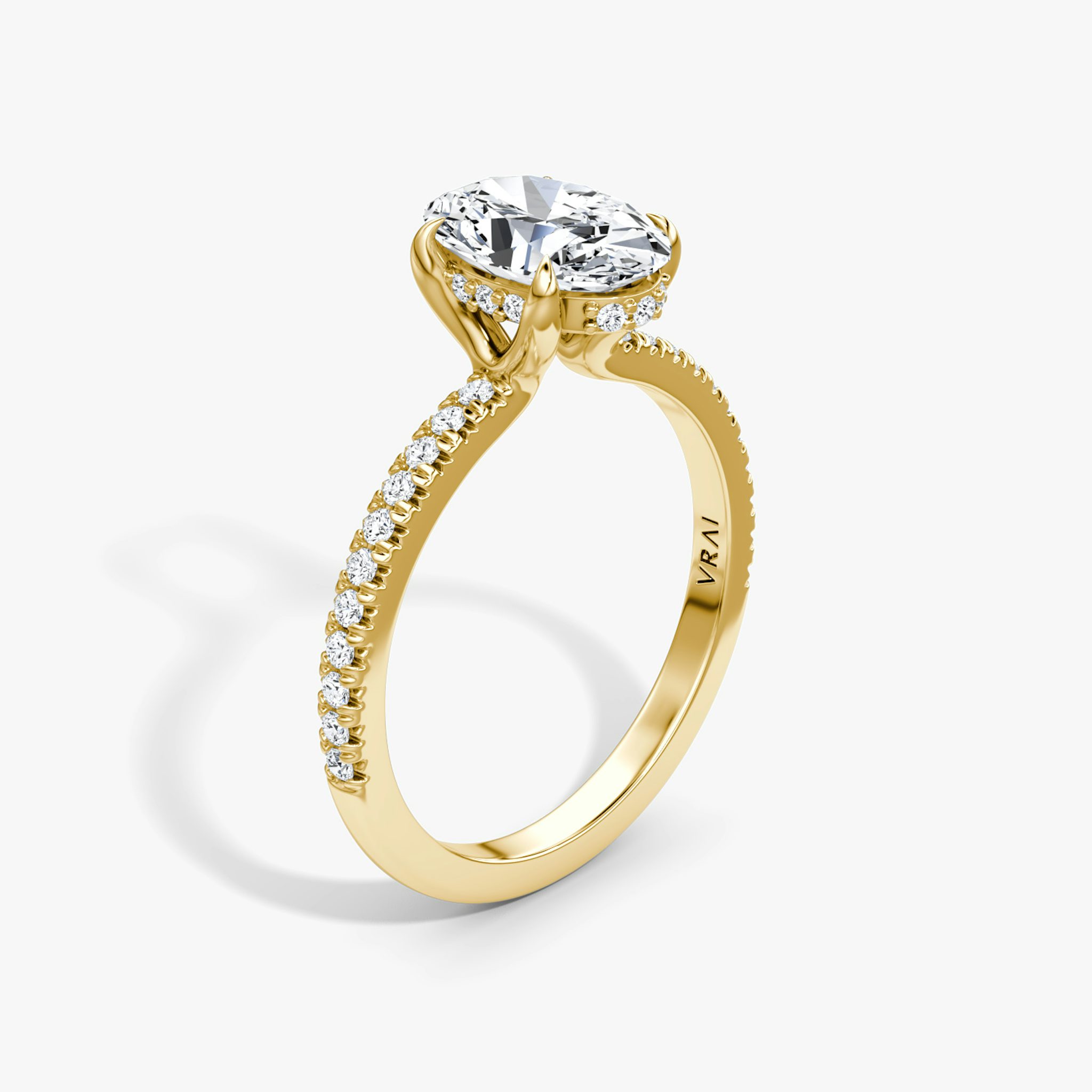 The Floating Solitaire | Oval | 18k | Yellow Gold | bandAccent: Pavé | diamondOrientation: vertical | caratWeight: other