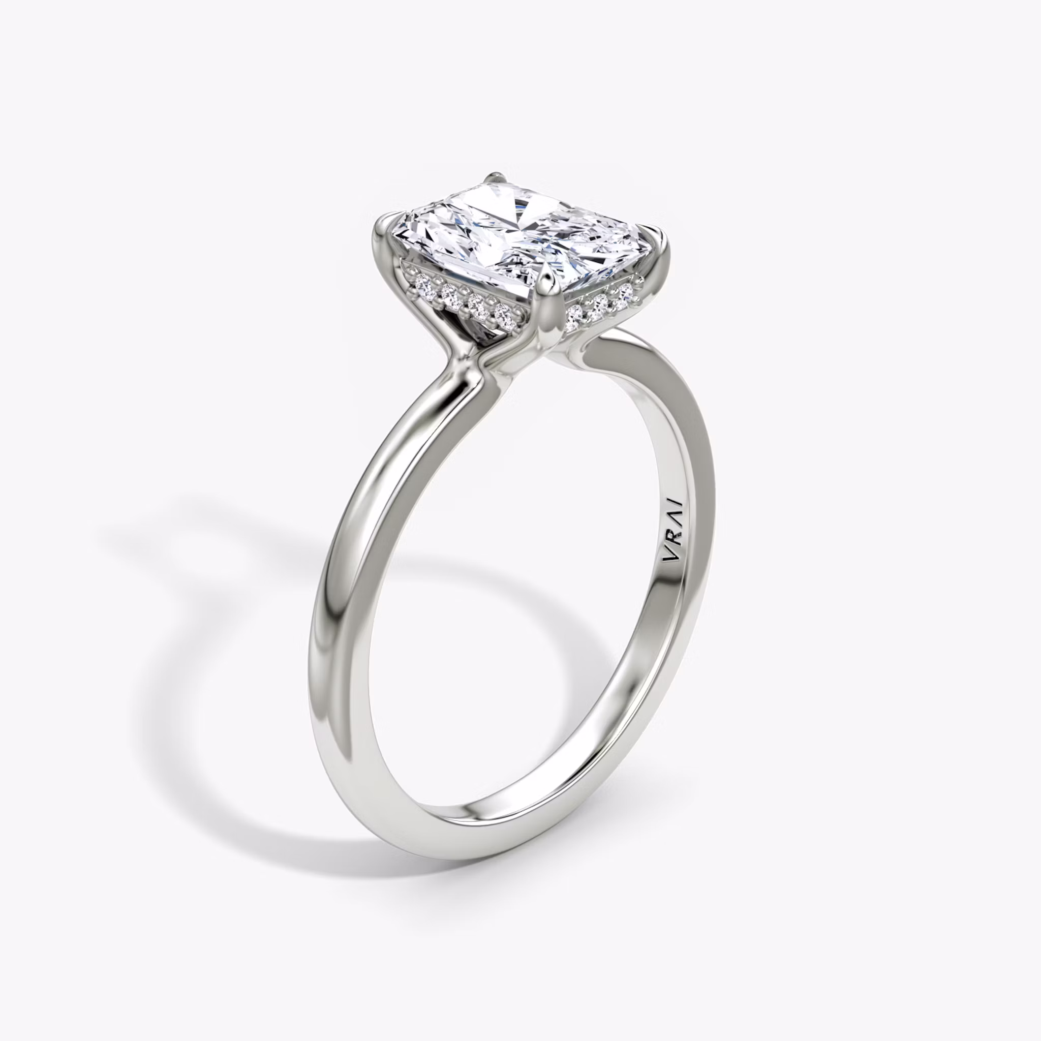 Floating Solitaire Radiant | White Gold