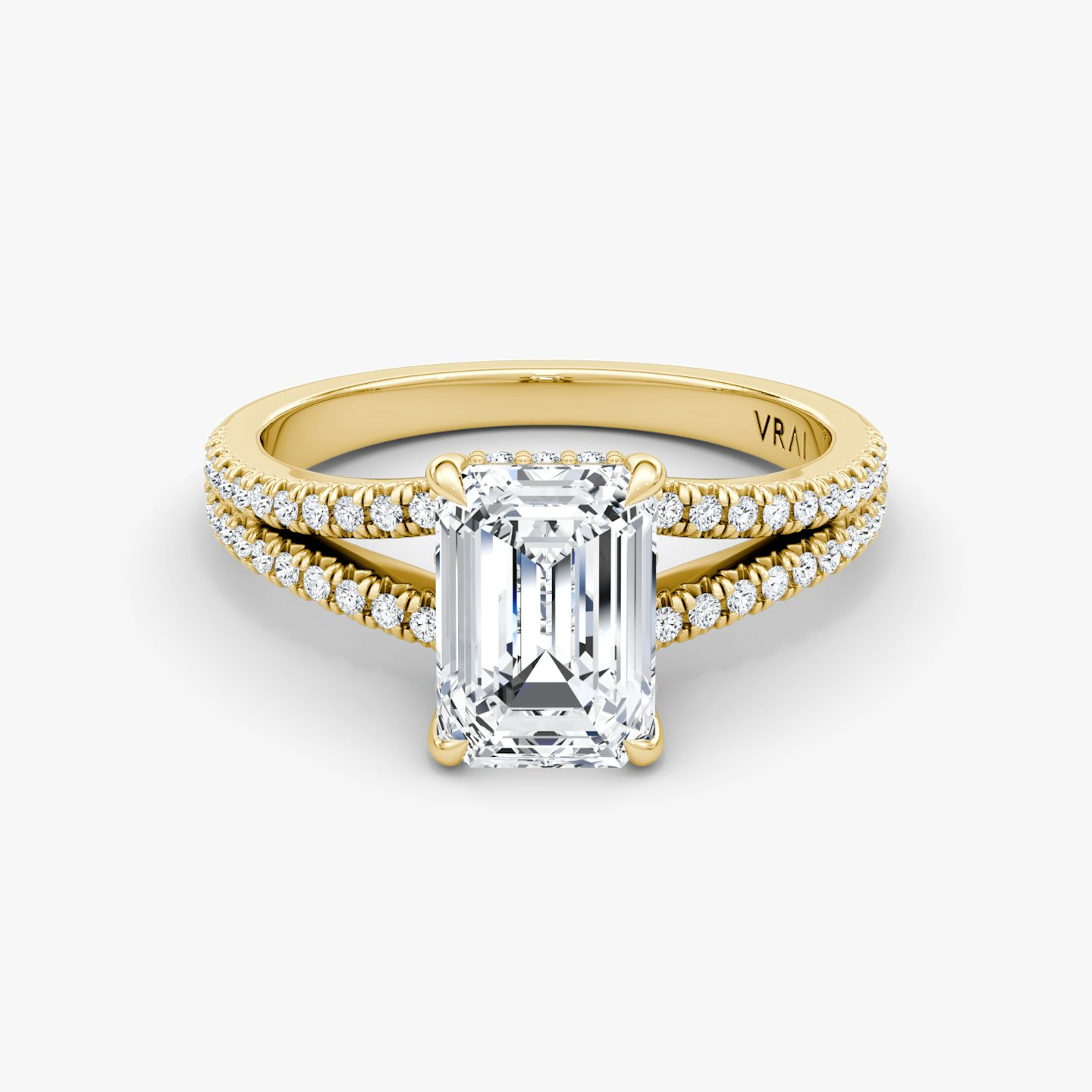 The Floating Split Band | Emerald | 18k | Yellow Gold | bandAccent: Pavé | diamondOrientation: vertical | caratWeight: other