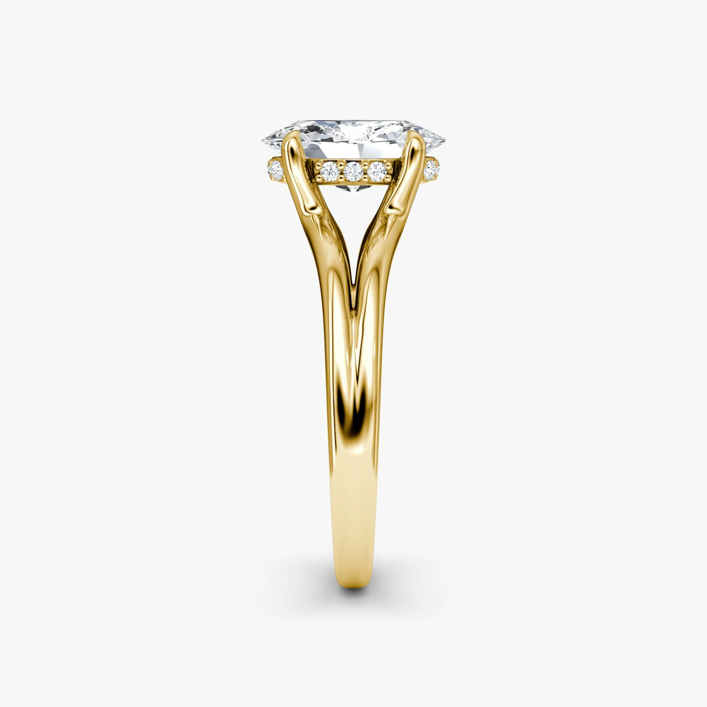 Anillo de compromiso Floating Split Band | Oval | 18k | Oro amarillo | bandAccent: Simple | diamondOrientation: vertical | caratWeight: other