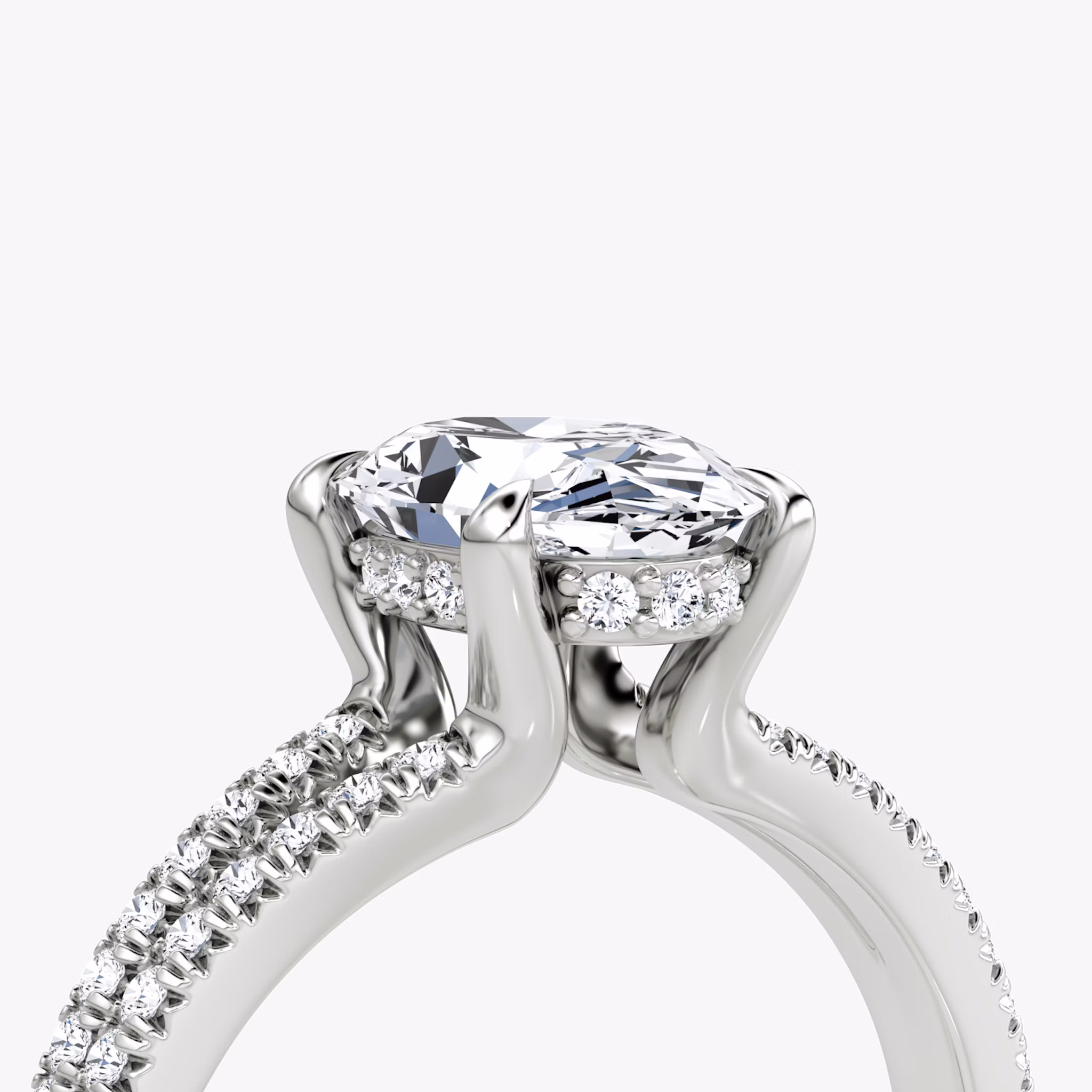 The Floating Split Band | Oval | 18k | White Gold | bandAccent: Pavé | diamondOrientation: vertical | caratWeight: other