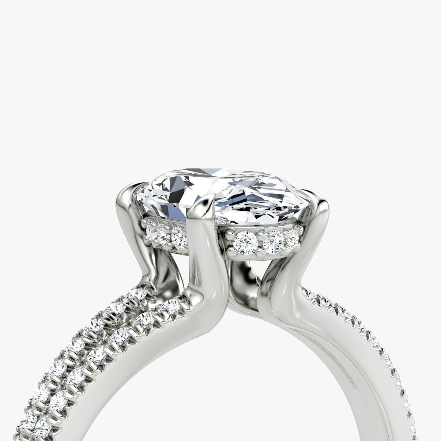 The Floating Split Band | Oval | Platinum | bandAccent: Pavé | diamondOrientation: vertical | caratWeight: other
