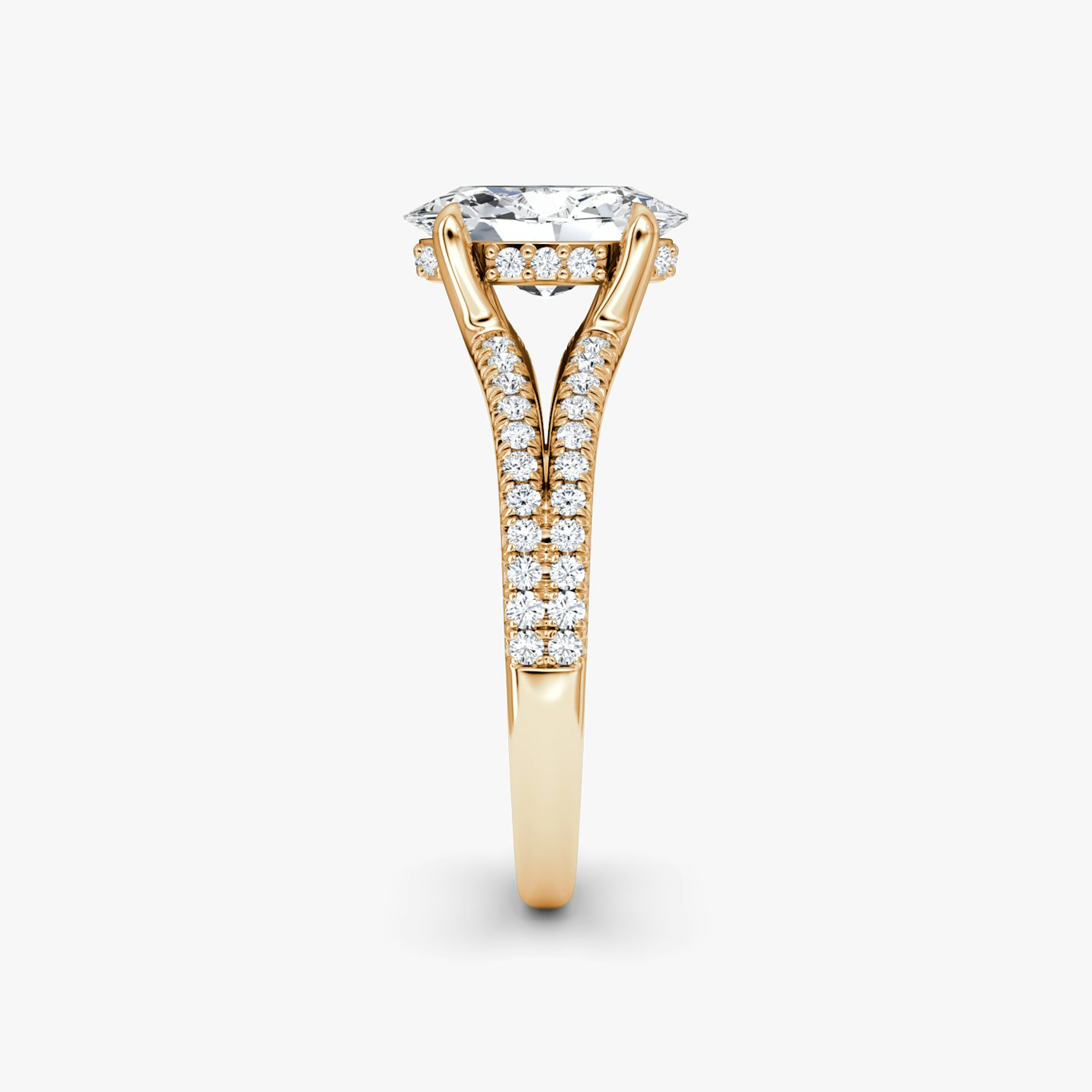 The Floating Split Band | Oval | 14k | Rose Gold | bandAccent: Pavé | diamondOrientation: vertical | caratWeight: other