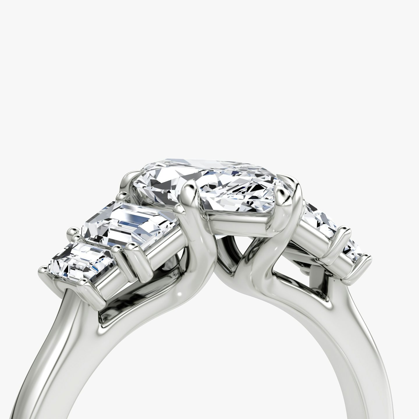 Anillo de compromiso Five Stone Heirloom | Marquise | Platino | bandAccent: Simple | diamondOrientation: vertical | caratWeight: other