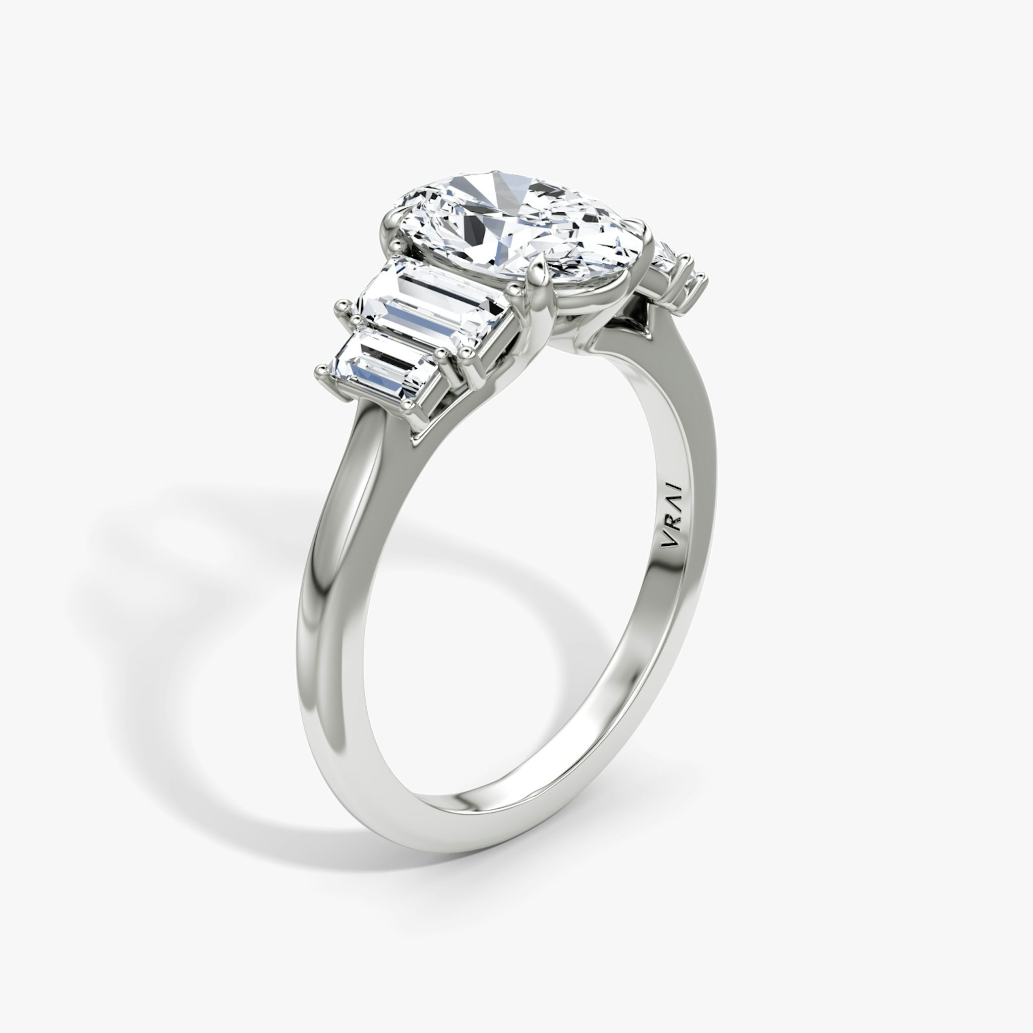 The Five Stone Heirloom | Oval | 18k | White Gold | bandAccent: Plain | diamondOrientation: vertical | caratWeight: other