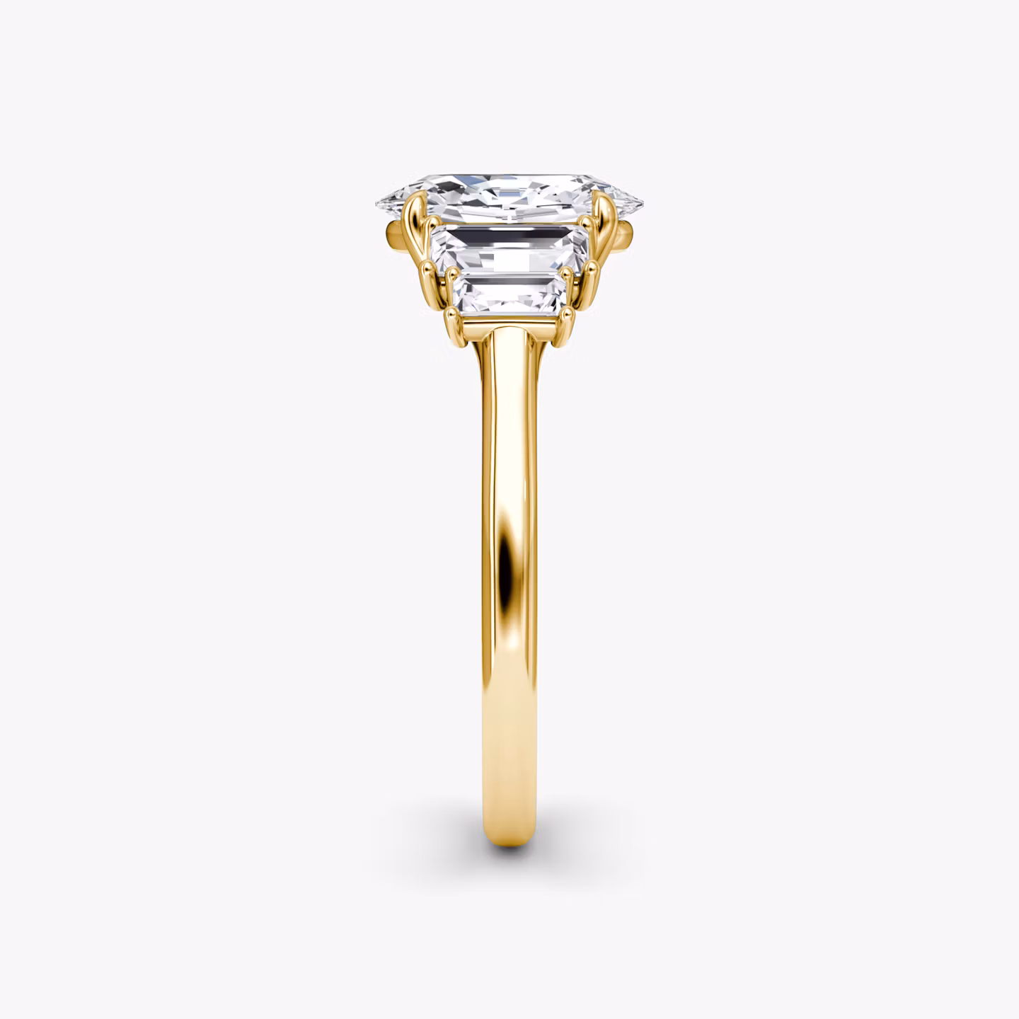 The Five Stone Heirloom | Oval | 18k | Yellow Gold | bandAccent: Plain | diamondOrientation: vertical | caratWeight: other