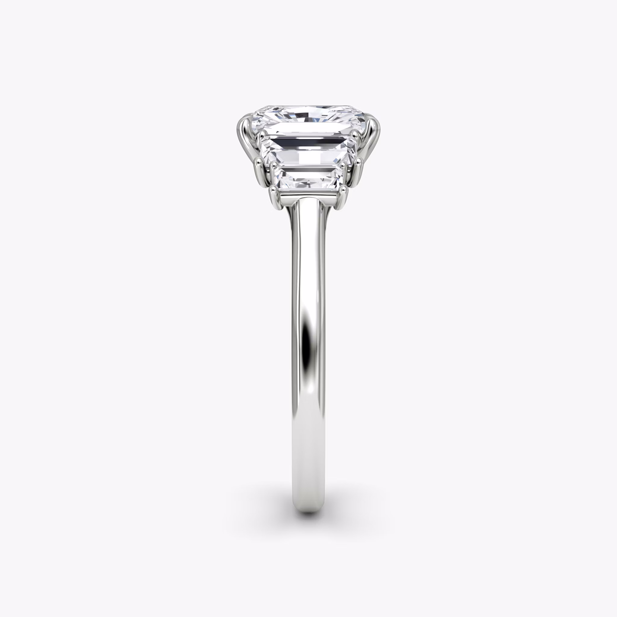 Five Stone Heirloom | Radiant | 18k | Weißgold | bandAccent: Ohne Pavé-Besatz | diamondOrientation: vertical | caratWeight: other