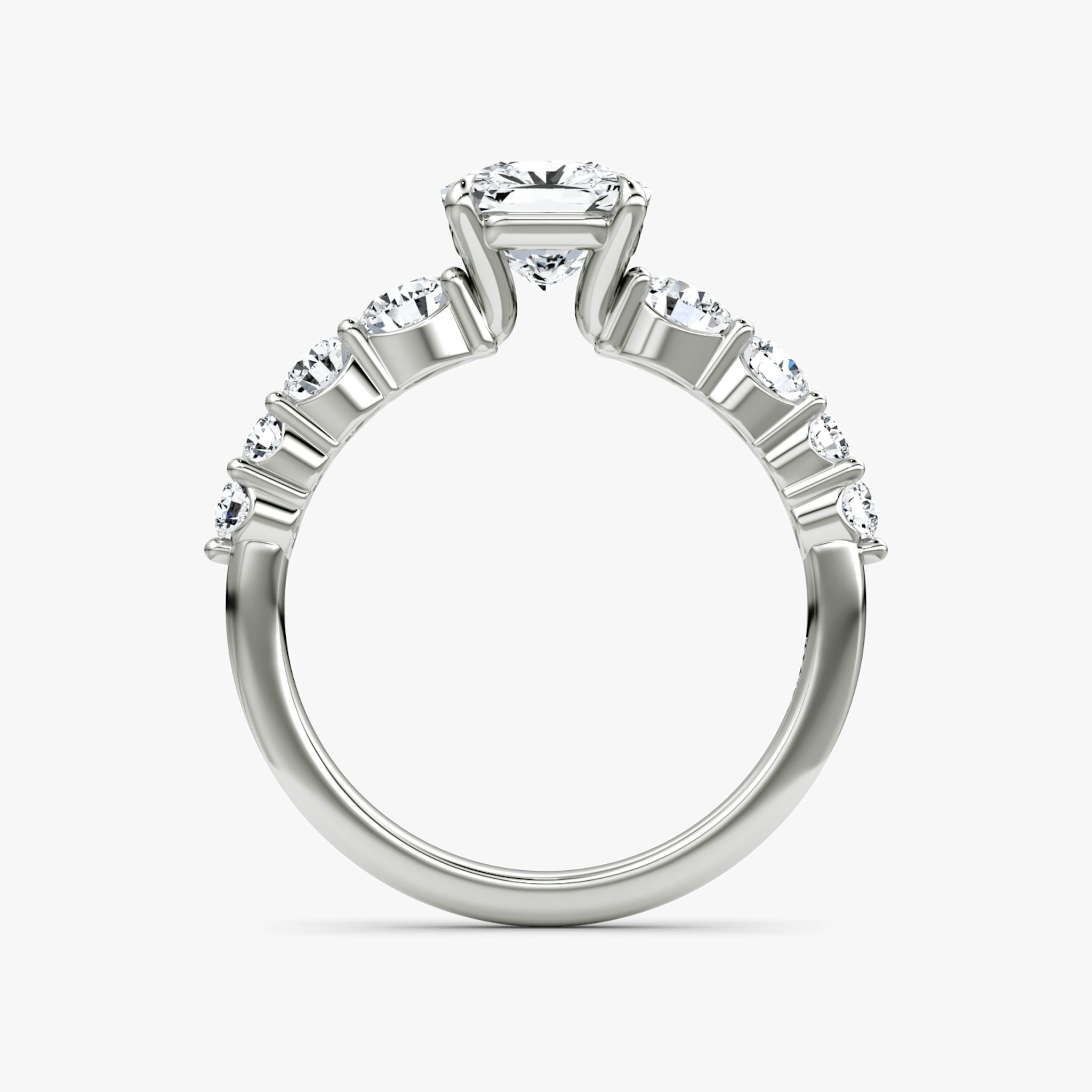 The Graduated Band | Asscher | 18k | White Gold | bandAccent: Plain | diamondOrientation: vertical | caratWeight: other