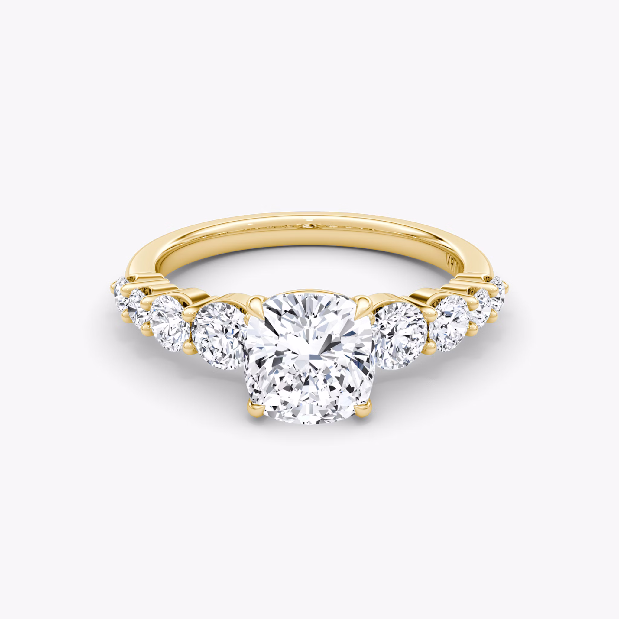 The Graduated Band | Cushion | 18k | Yellow Gold | bandAccent: Plain | diamondOrientation: vertical | caratWeight: other