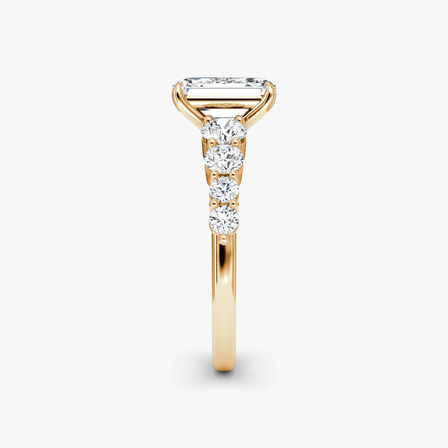 The Graduated Band | Emerald | 14k | Rose Gold | bandAccent: Plain | diamondOrientation: vertical | caratWeight: other