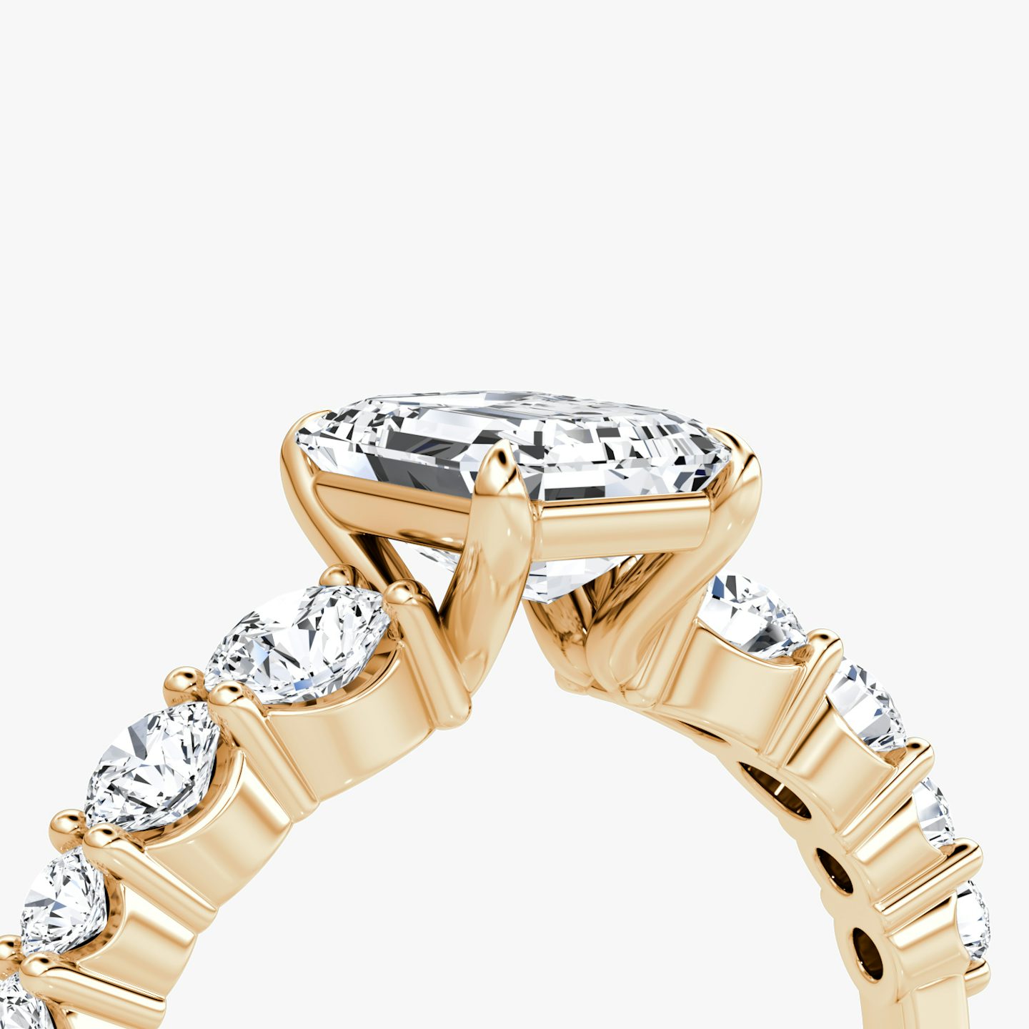 The Graduated Band | Emerald | 14k | Rose Gold | bandAccent: Plain | diamondOrientation: vertical | caratWeight: other